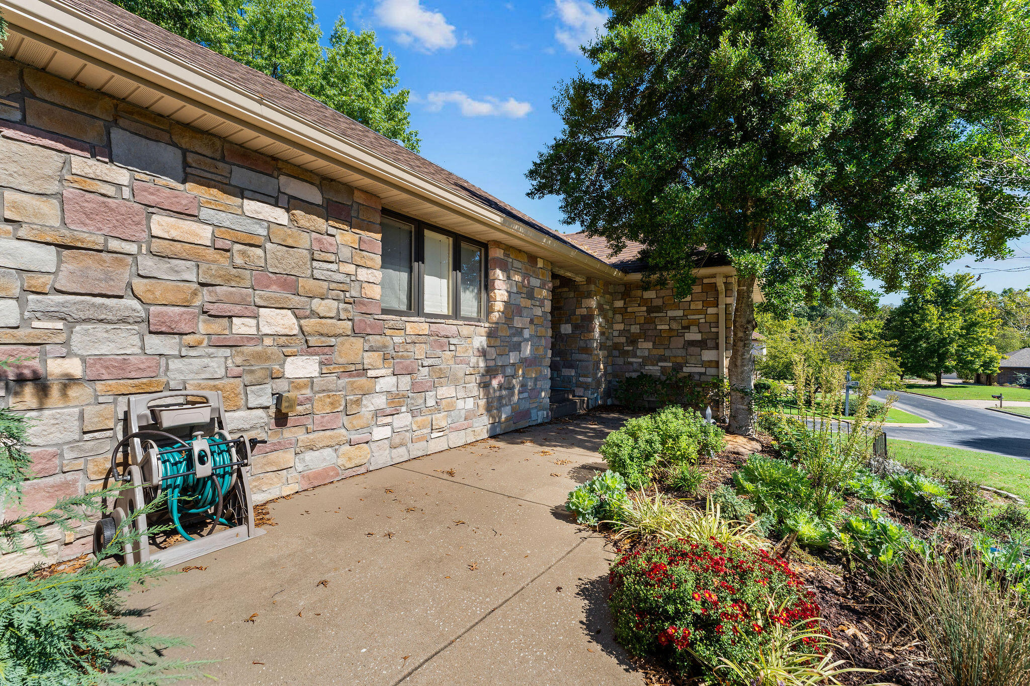 133 Regent Drive Property Photo 35