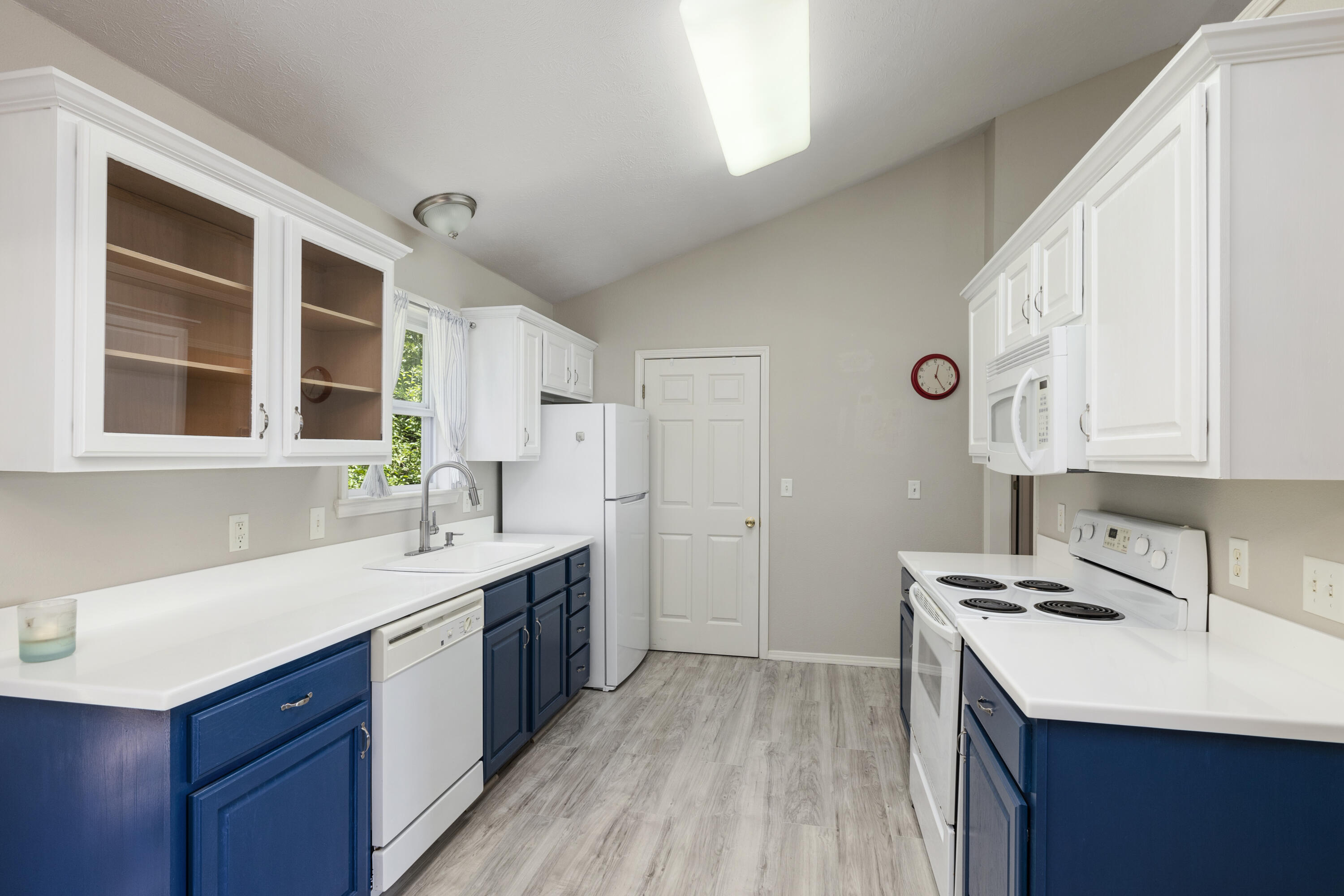 192 Forest Lane Property Photo 9