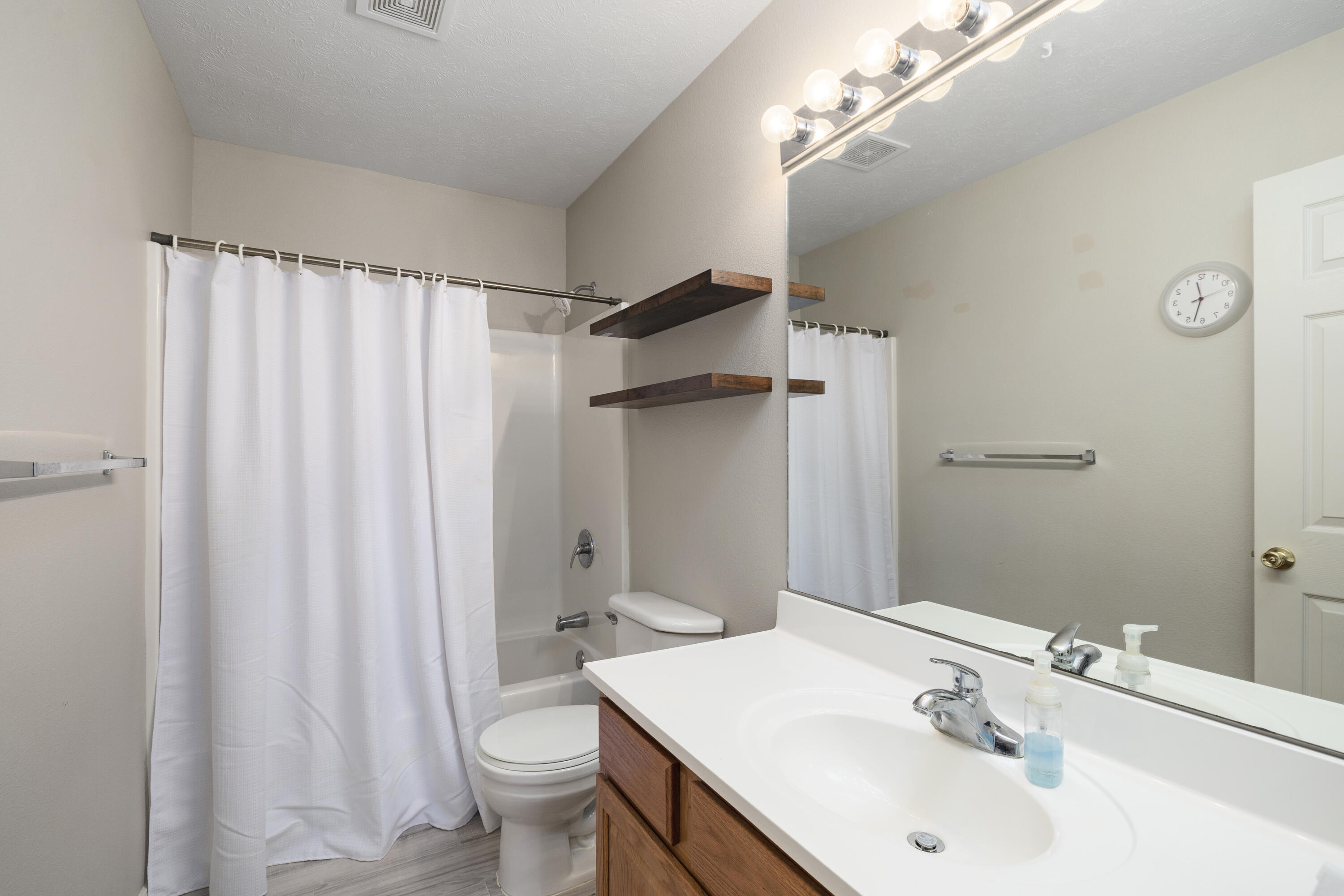 192 Forest Lane Property Photo 14