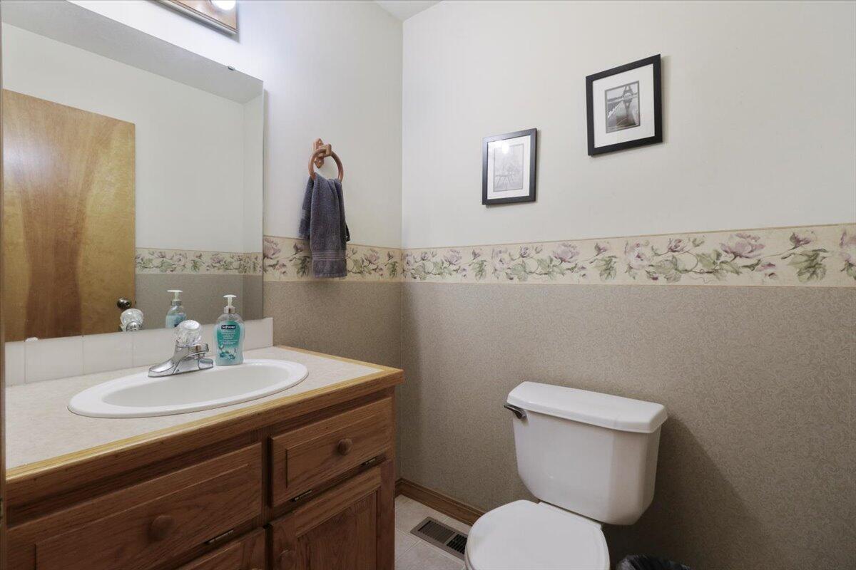 12794 County Road 8790 Property Photo 7