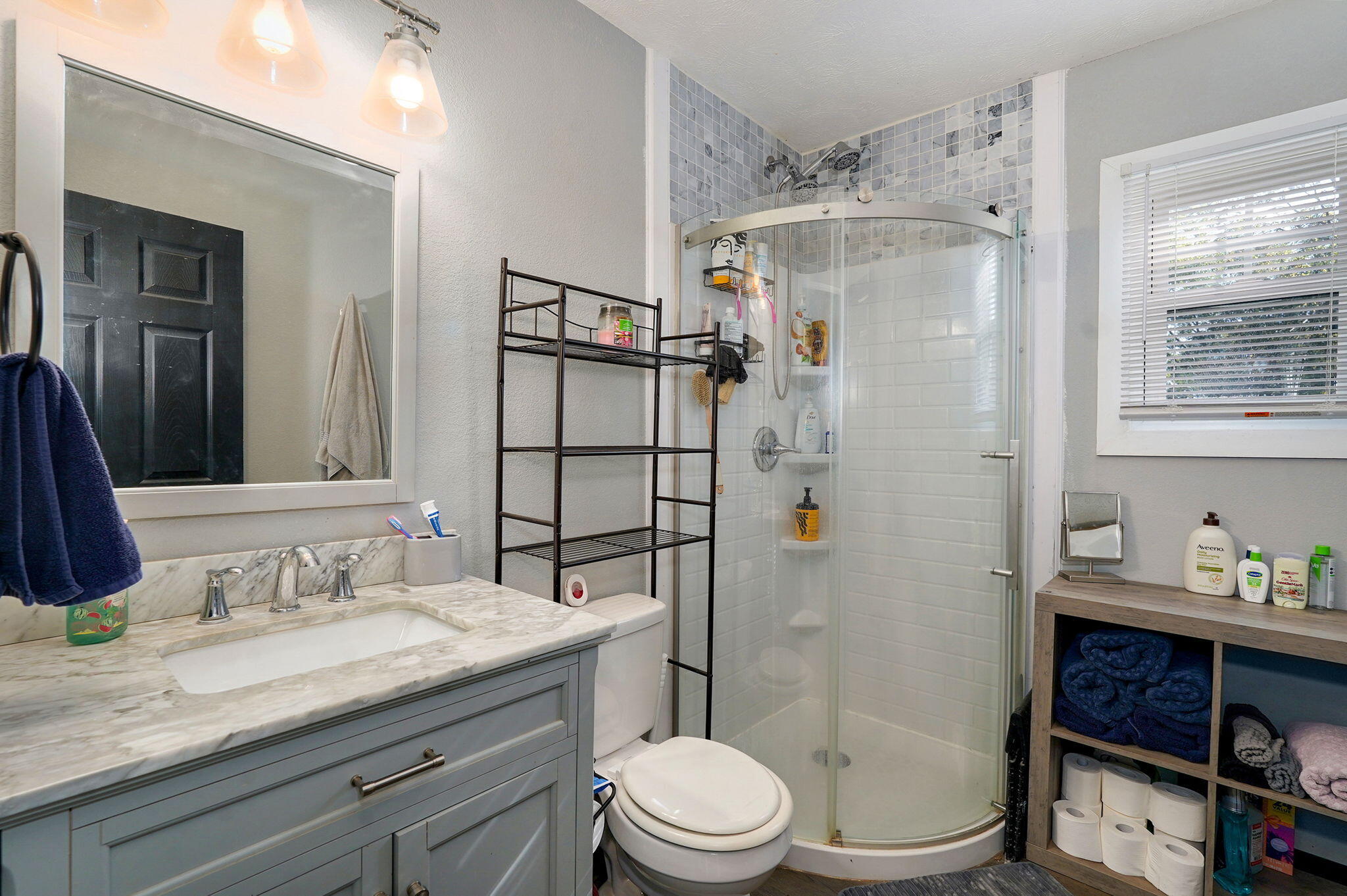 1122 North Brown Avenue Property Photo 11