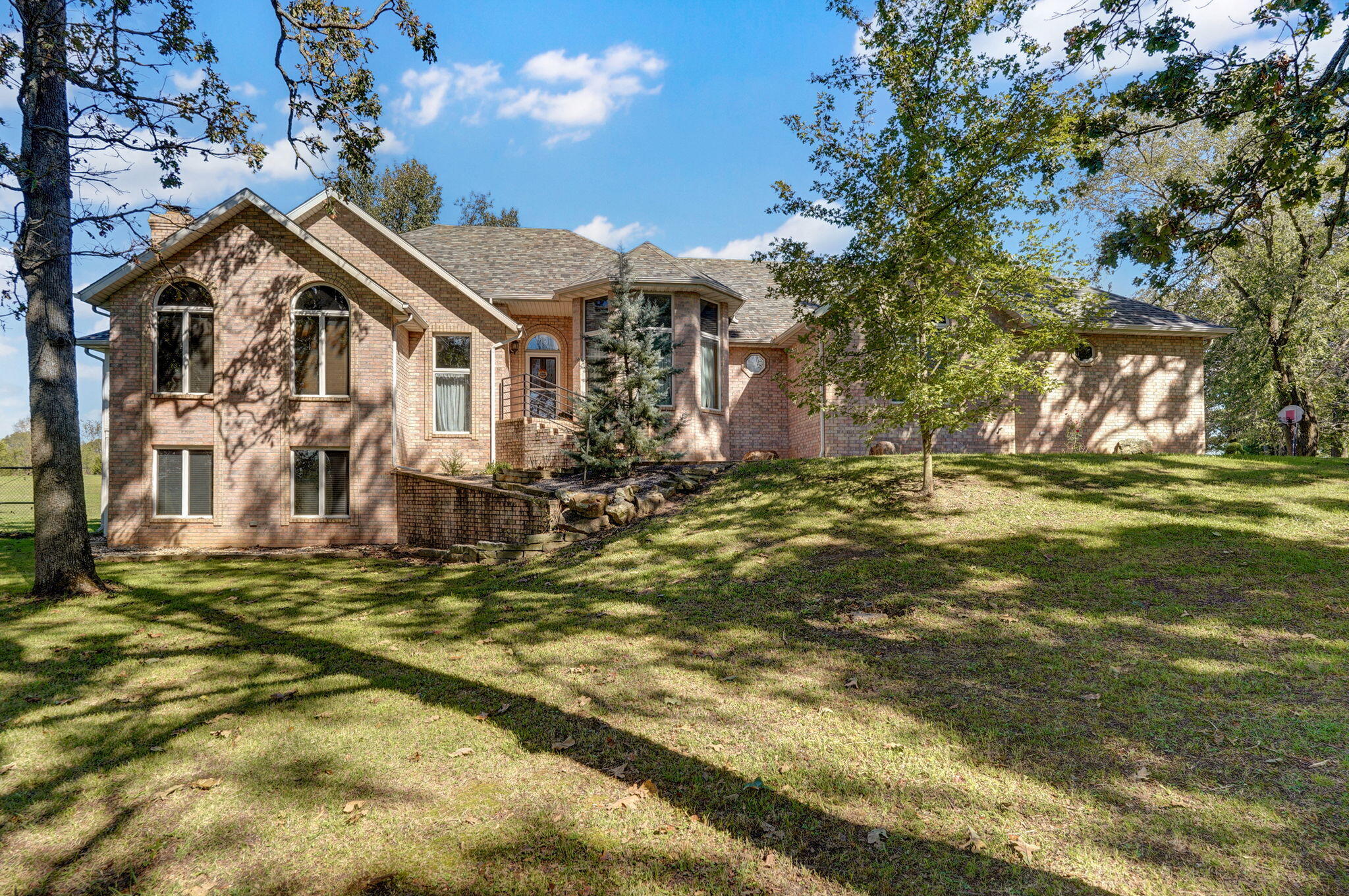 6861 West Farm Road 170 Property Photo 1