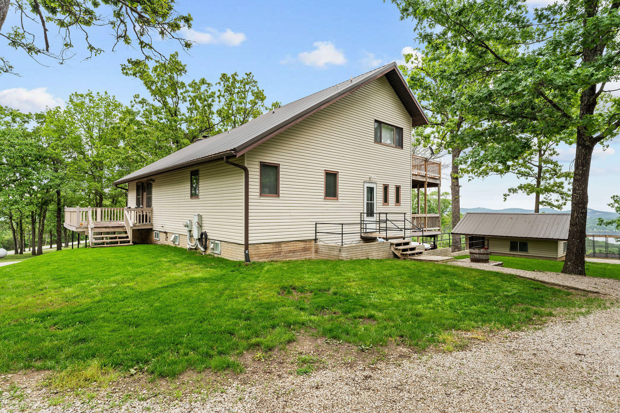 23 Woodcliff Road Property Photo 5