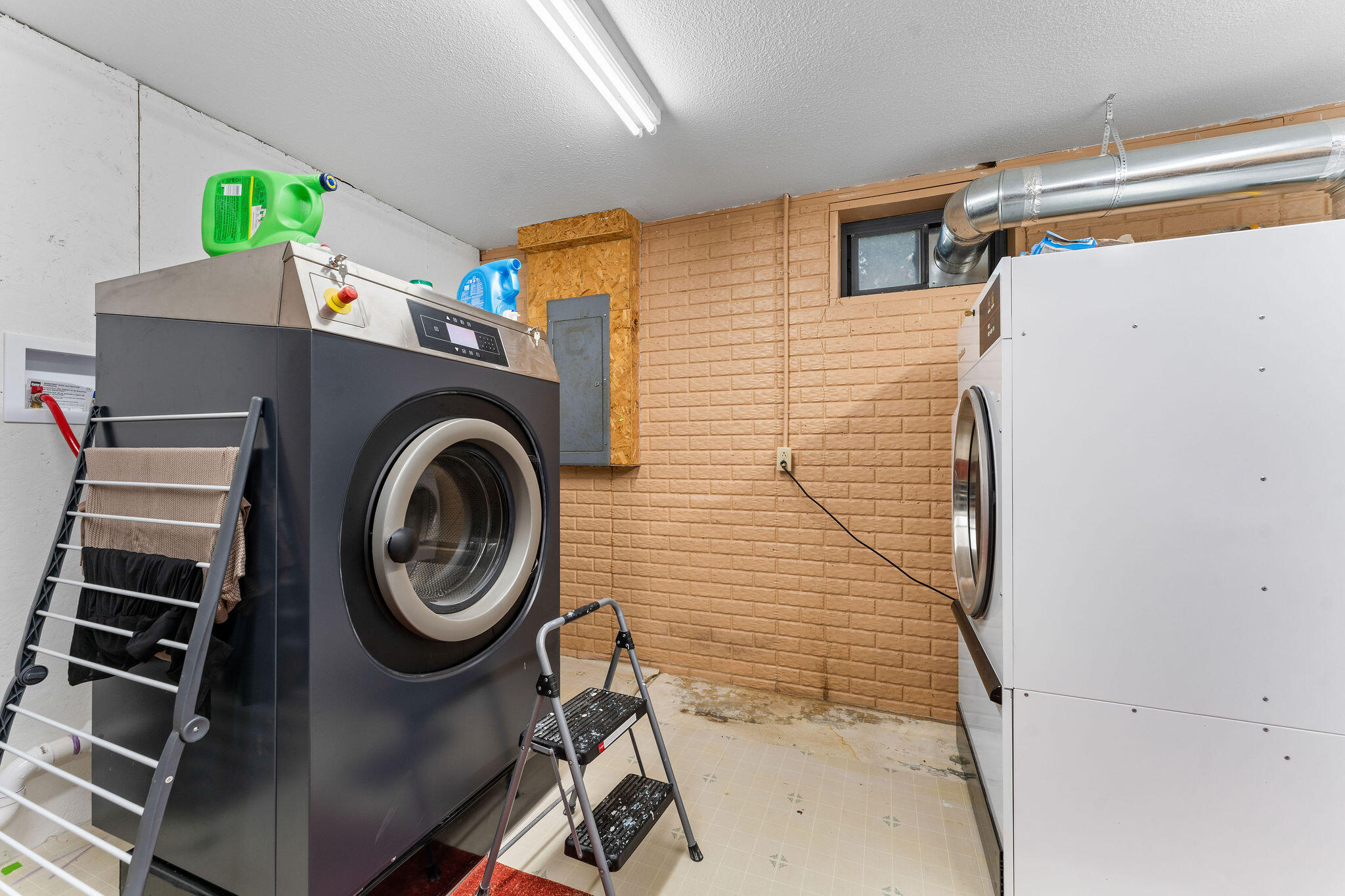 23 Woodcliff Road Property Photo 32