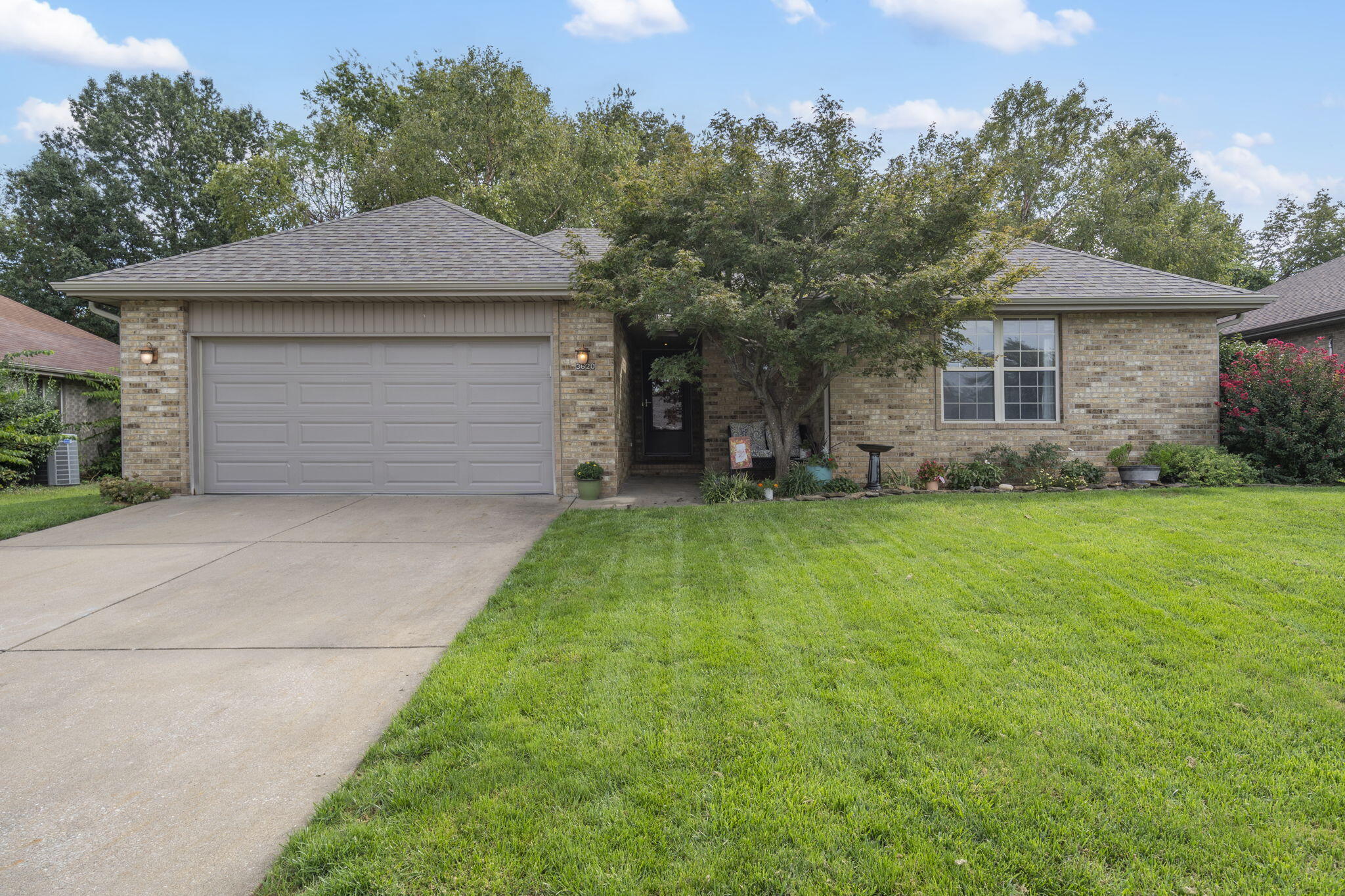 3620 South Western Avenue Property Photo 1