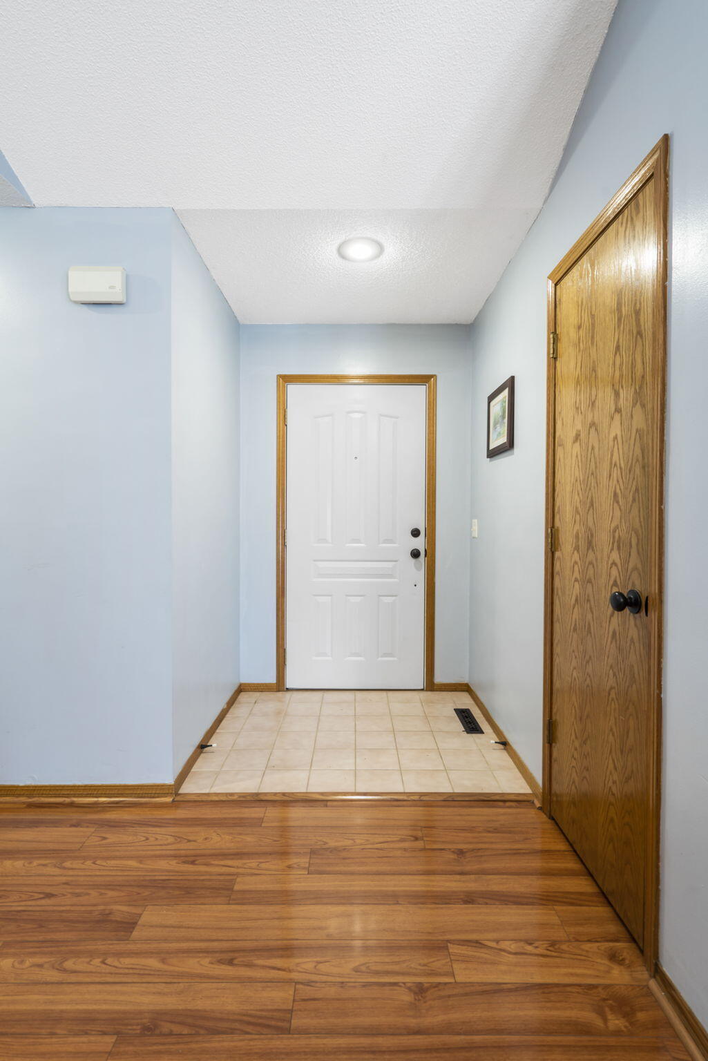 3620 South Western Avenue Property Photo 4