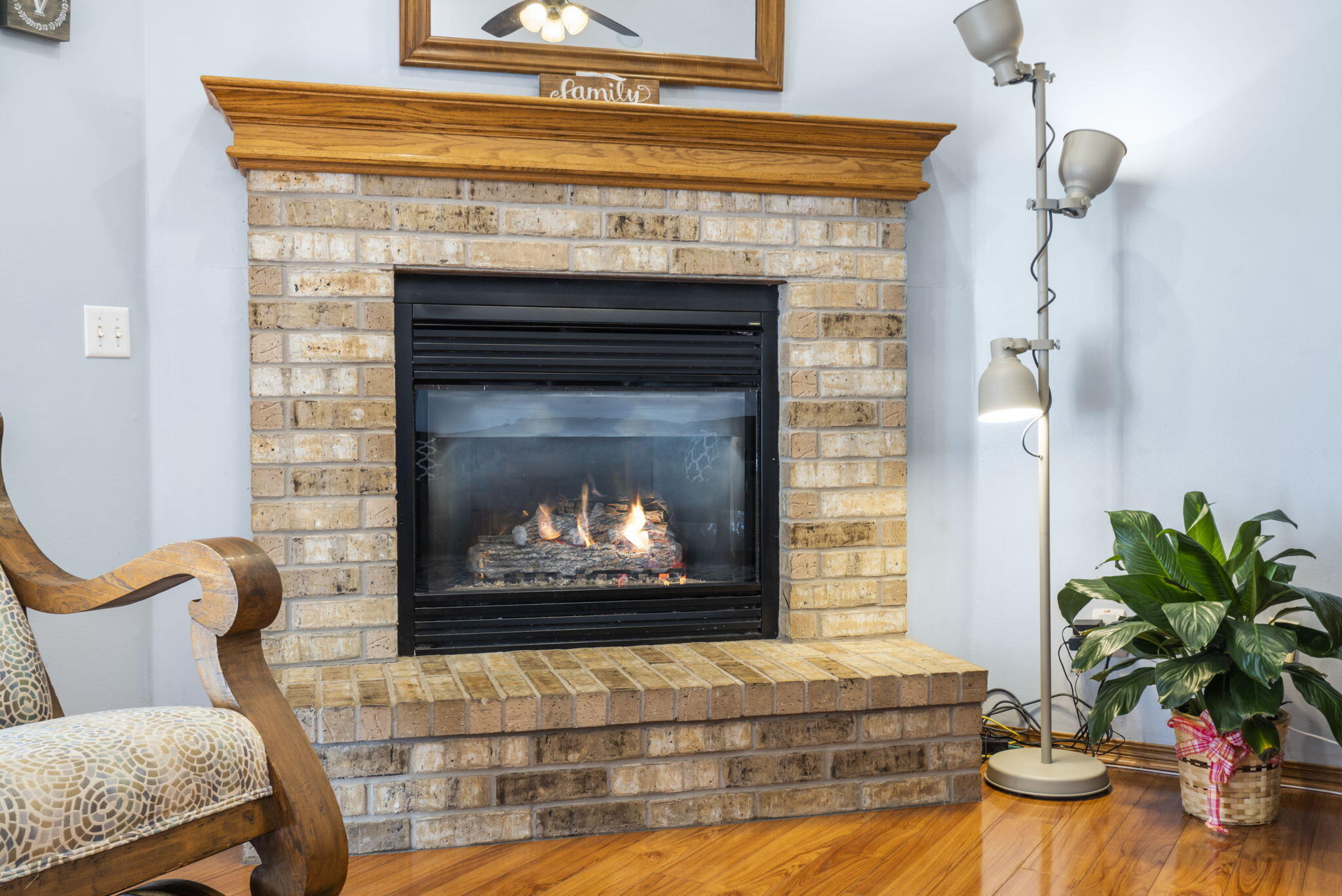 3620 South Western Avenue Property Photo 9