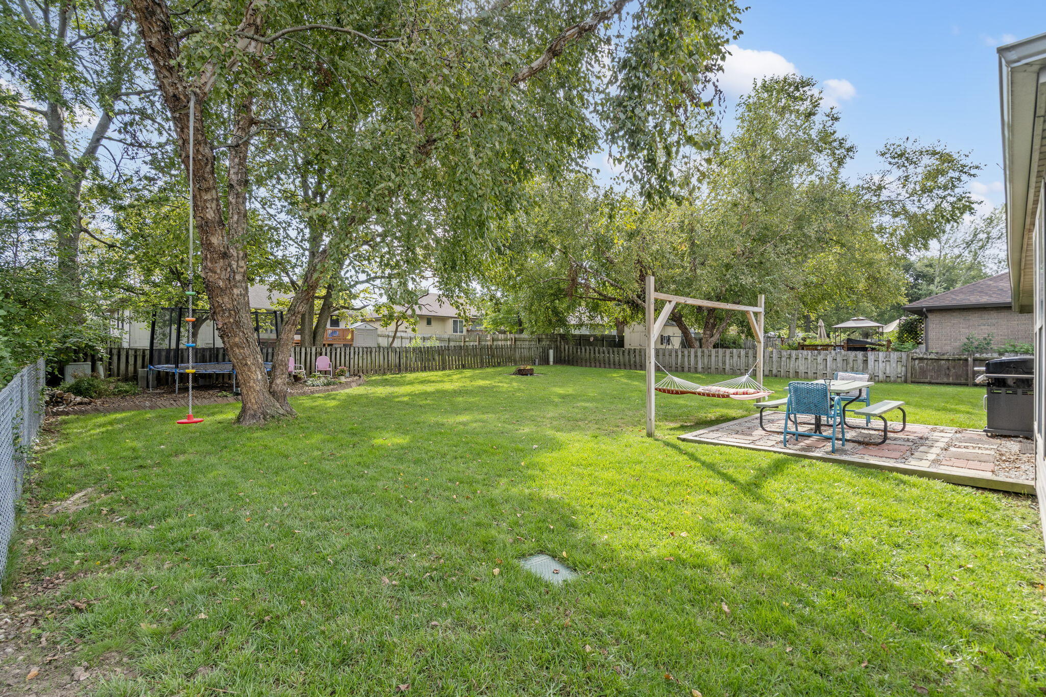 3620 South Western Avenue Property Photo 28