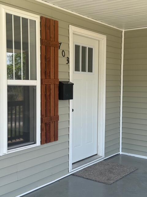 703 North Maple Avenue Property Photo 4