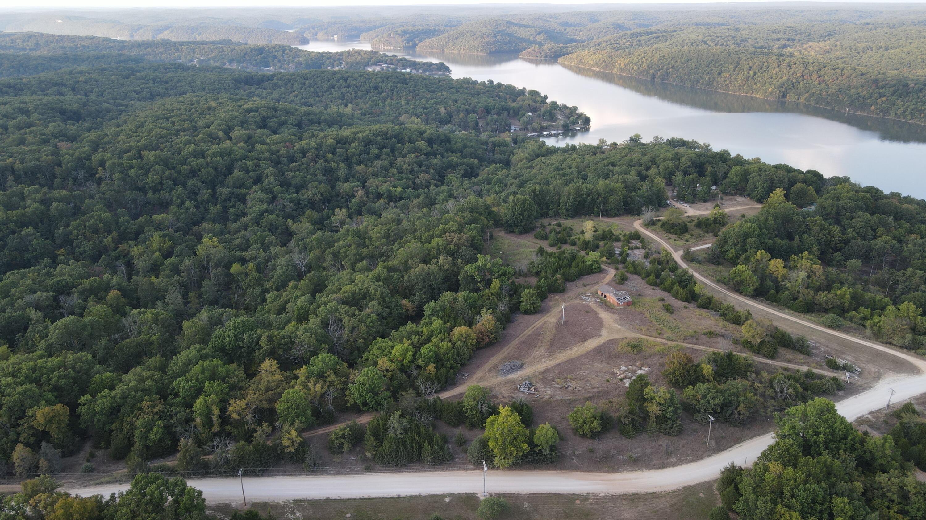 000 Brown Bend Road Property Photo 24