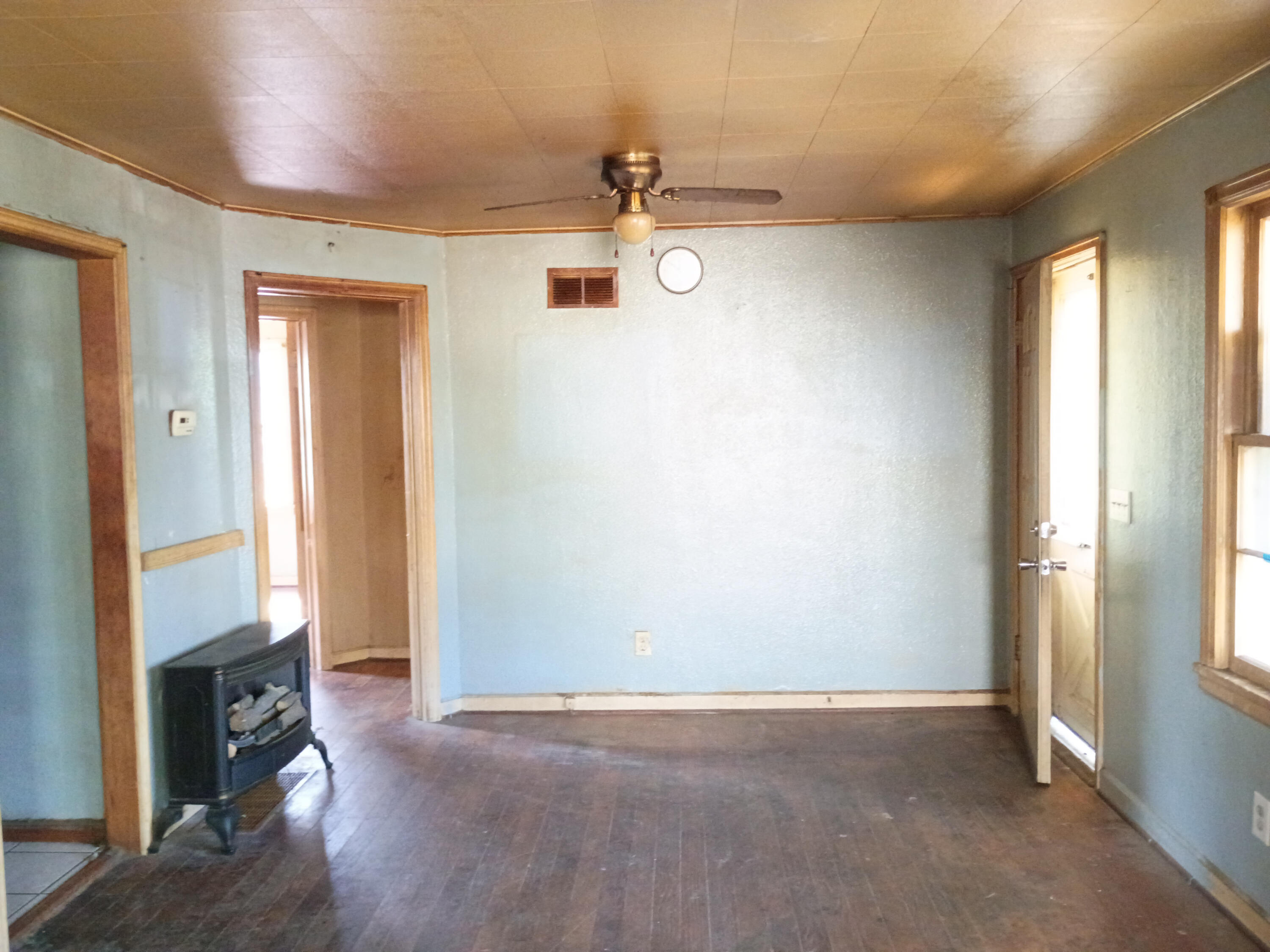 1015 Kentland Drive Property Photo 6