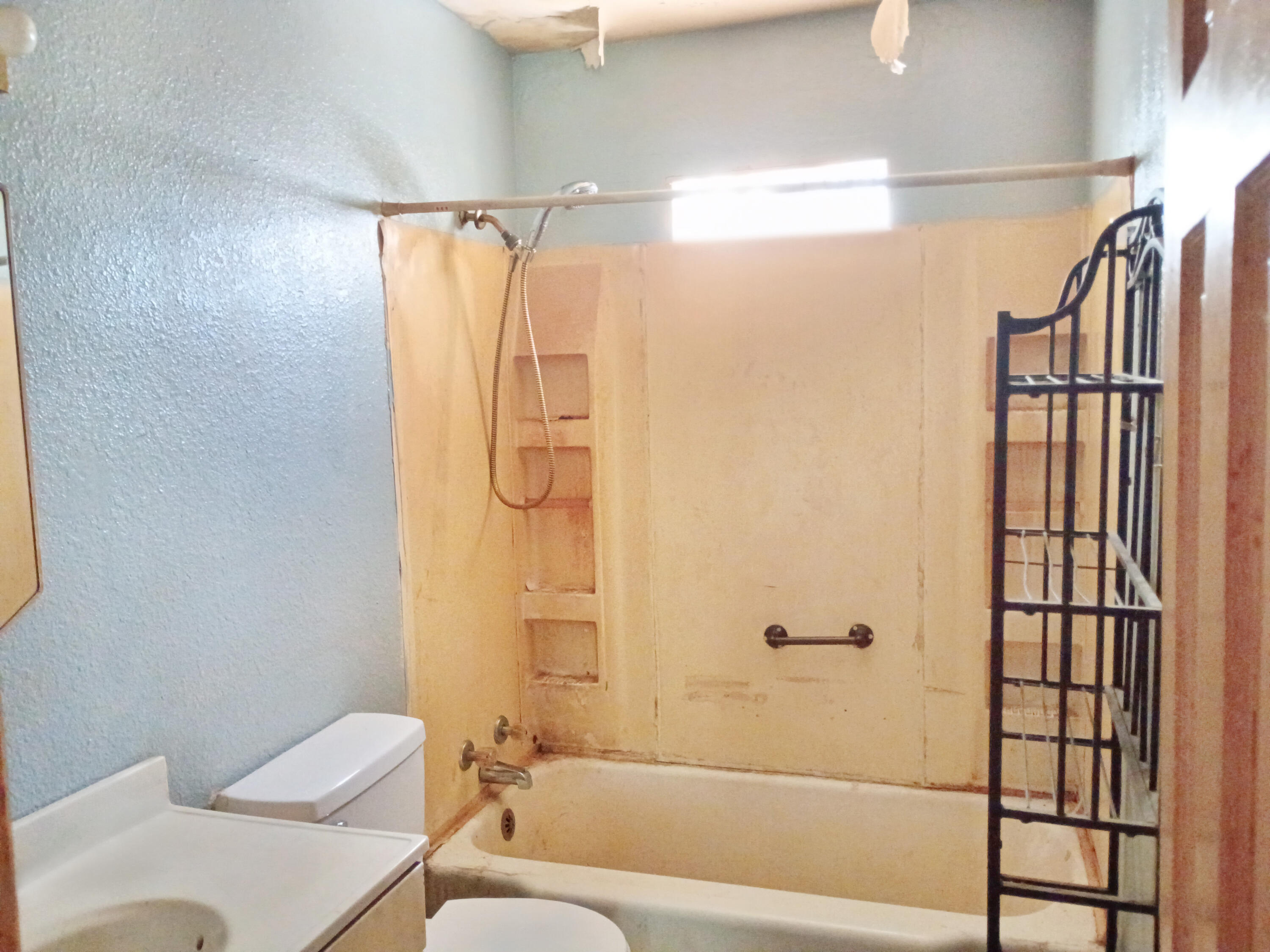 1015 Kentland Drive Property Photo 14