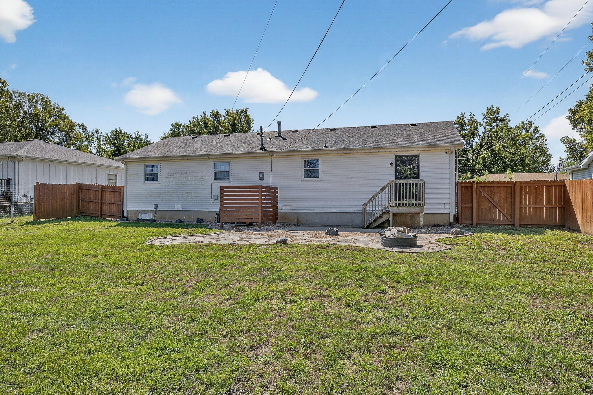 927 West Morningside Street Property Photo 15