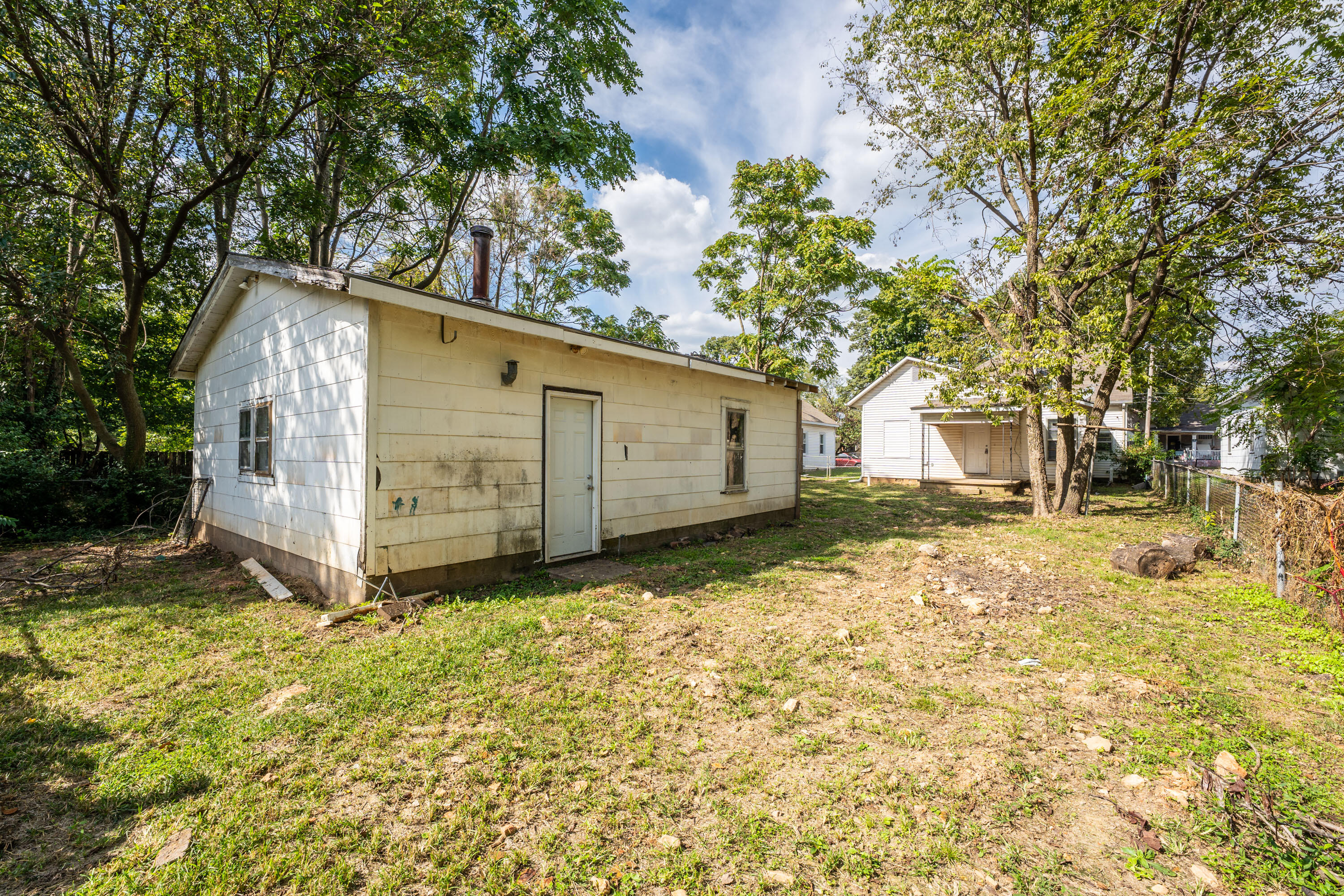 1036 East Blaine Street Property Photo 8