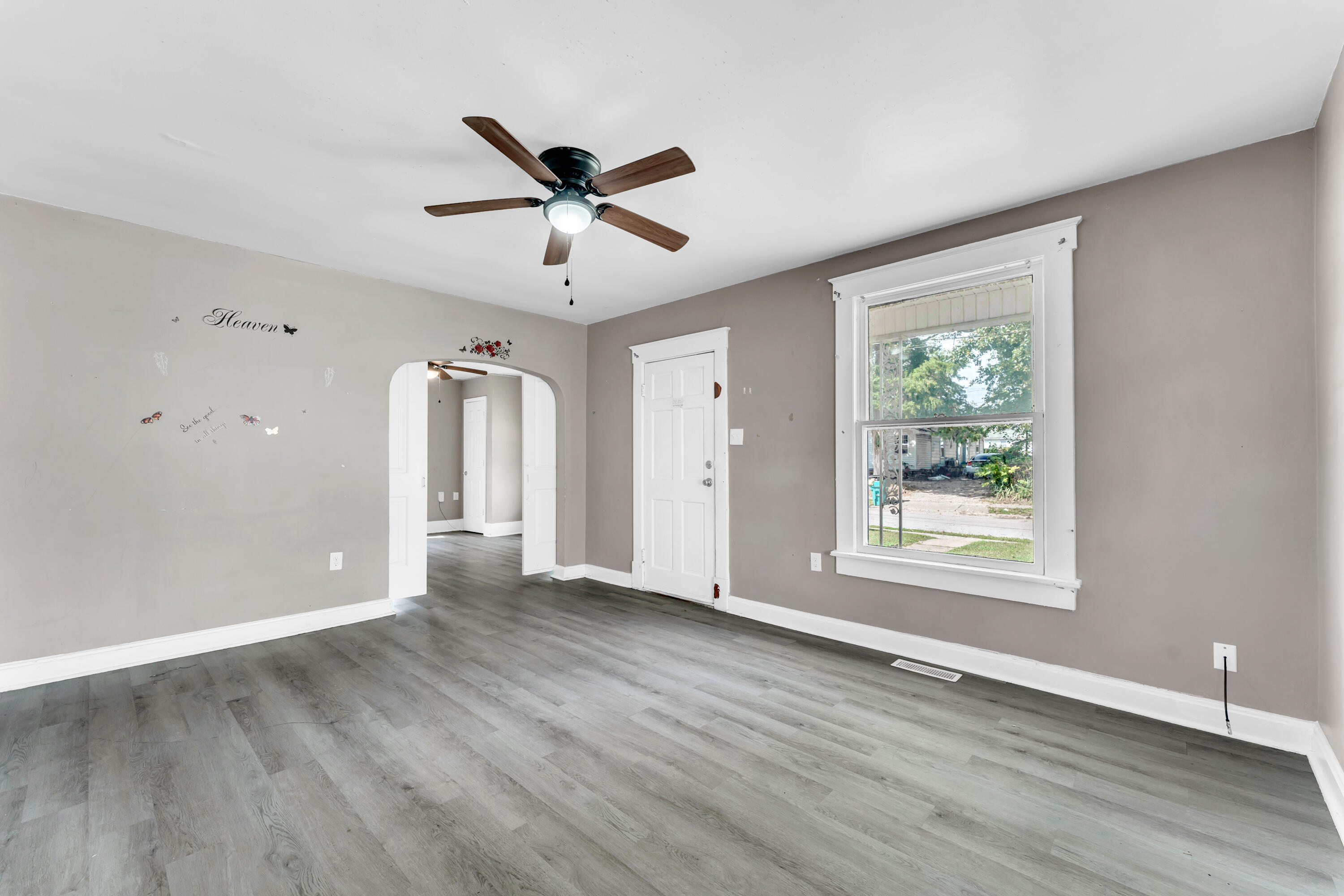 1036 East Blaine Street Property Photo 12