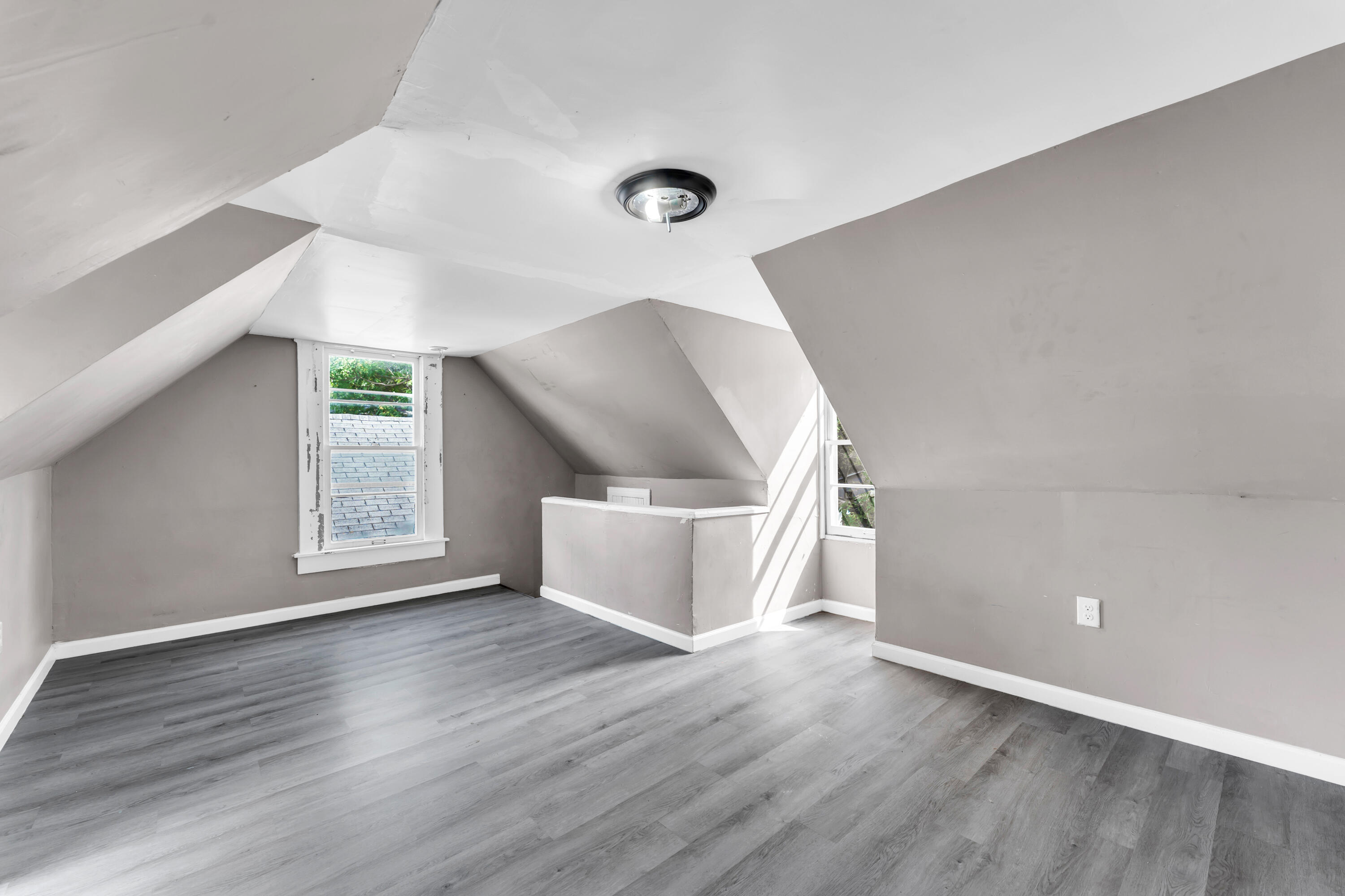 1036 East Blaine Street Property Photo 26