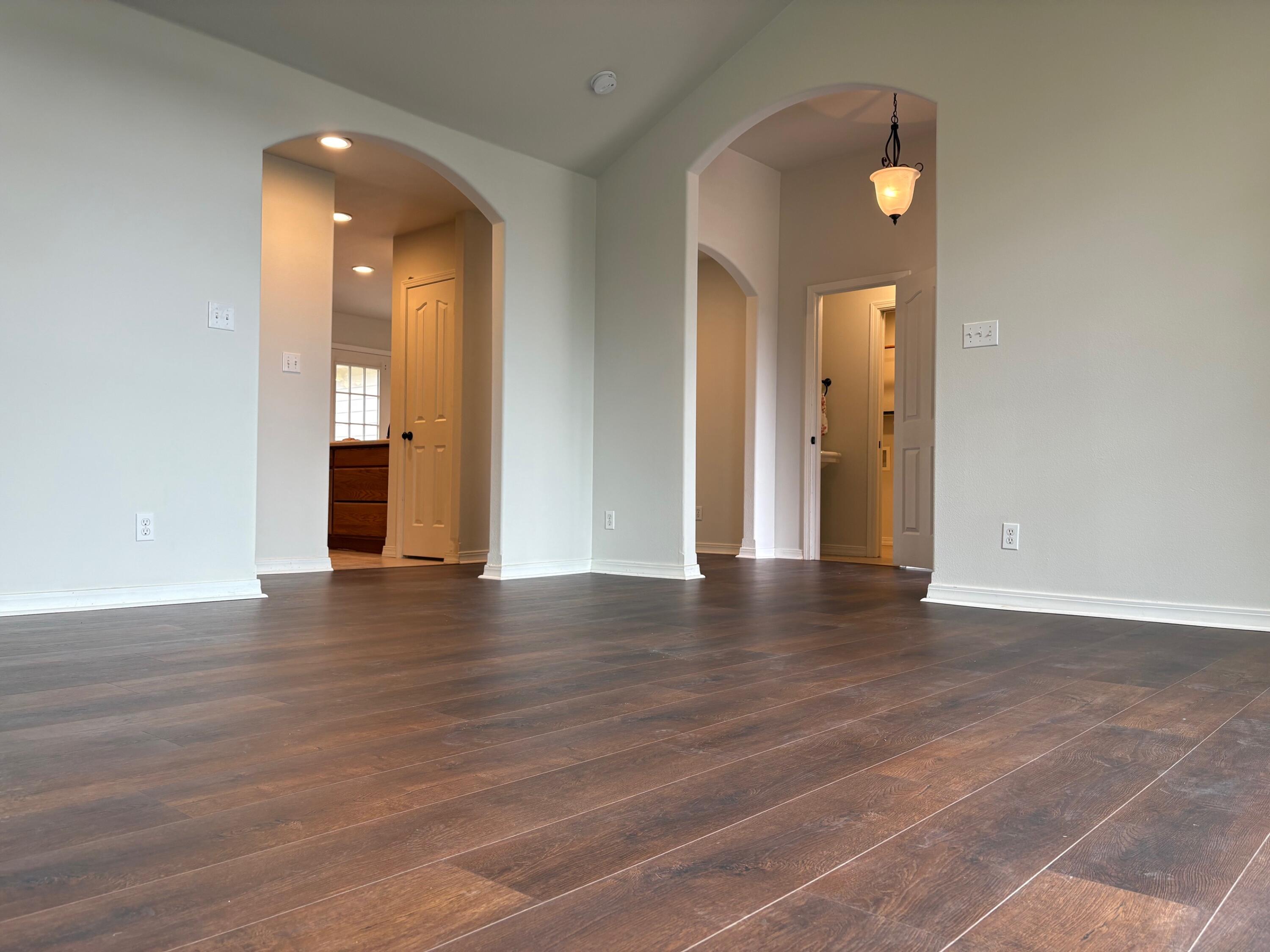 340 Sherry Lane Property Photo 11