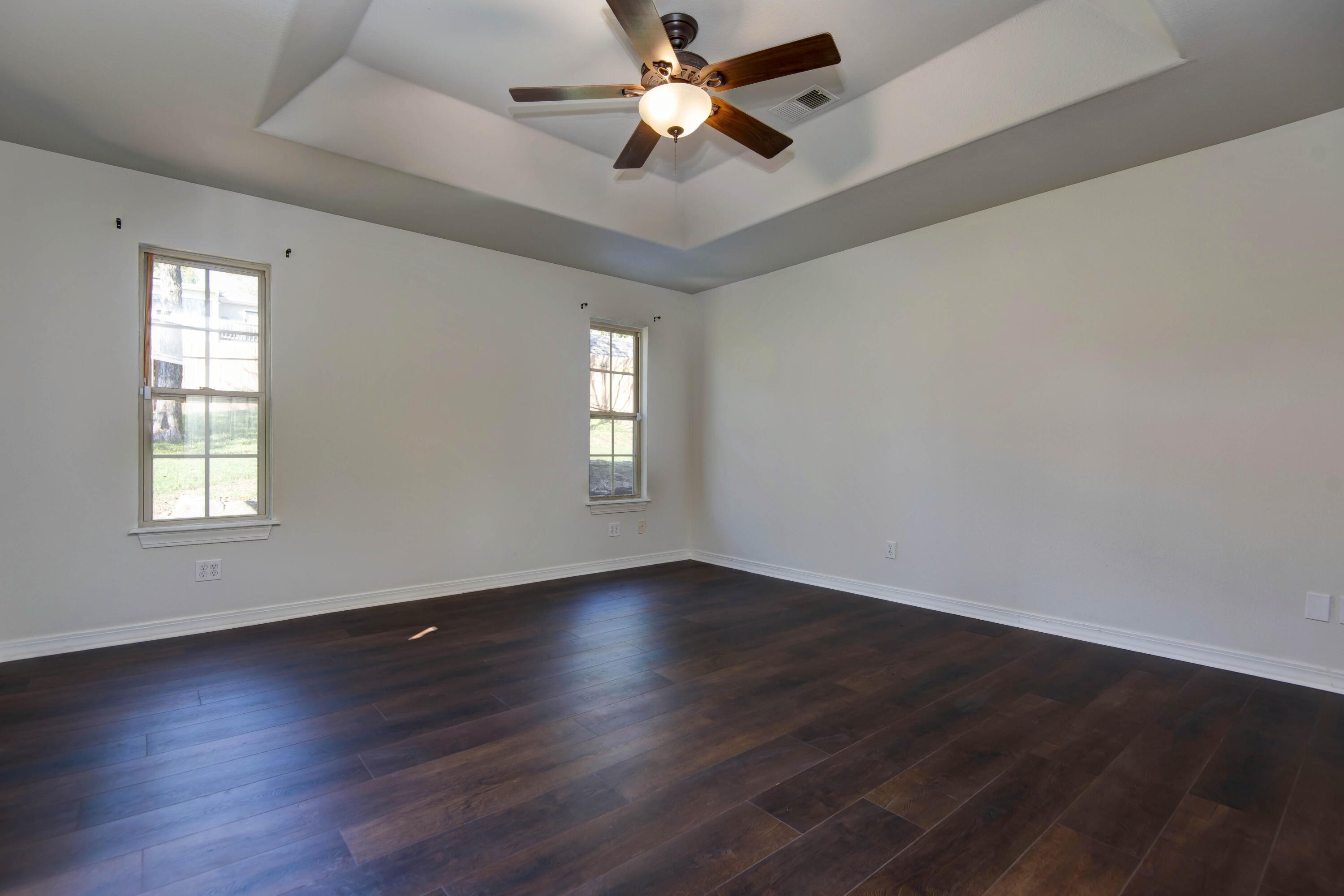 340 Sherry Lane Property Photo 20