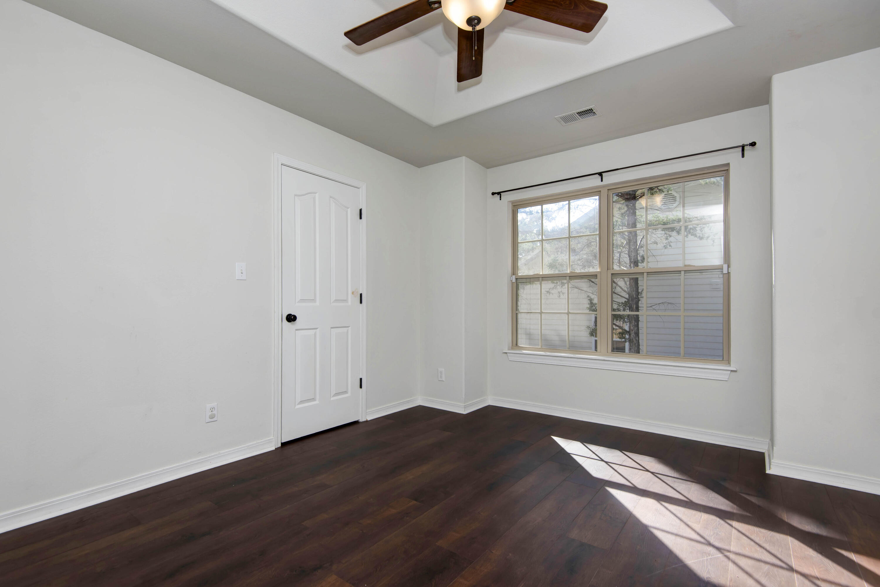 340 Sherry Lane Property Photo 30