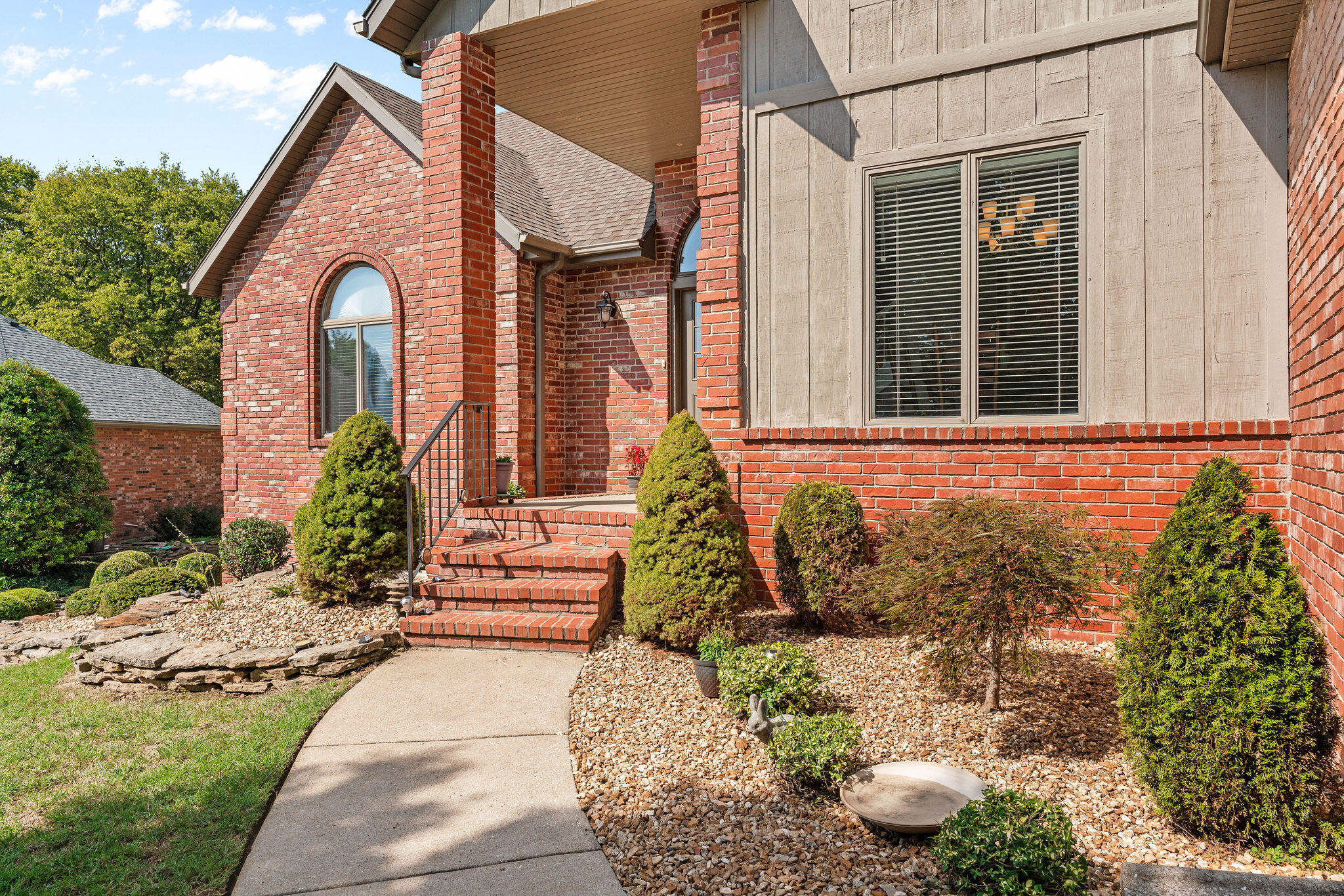 1115 North Chelmsworth Lane Property Photo 4