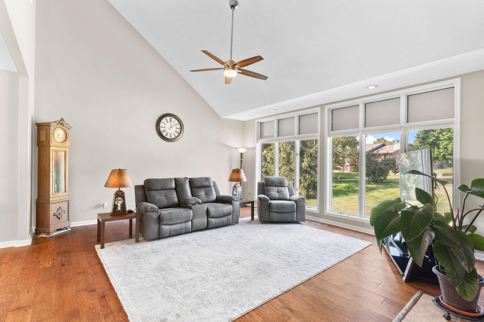 1115 North Chelmsworth Lane Property Photo 13