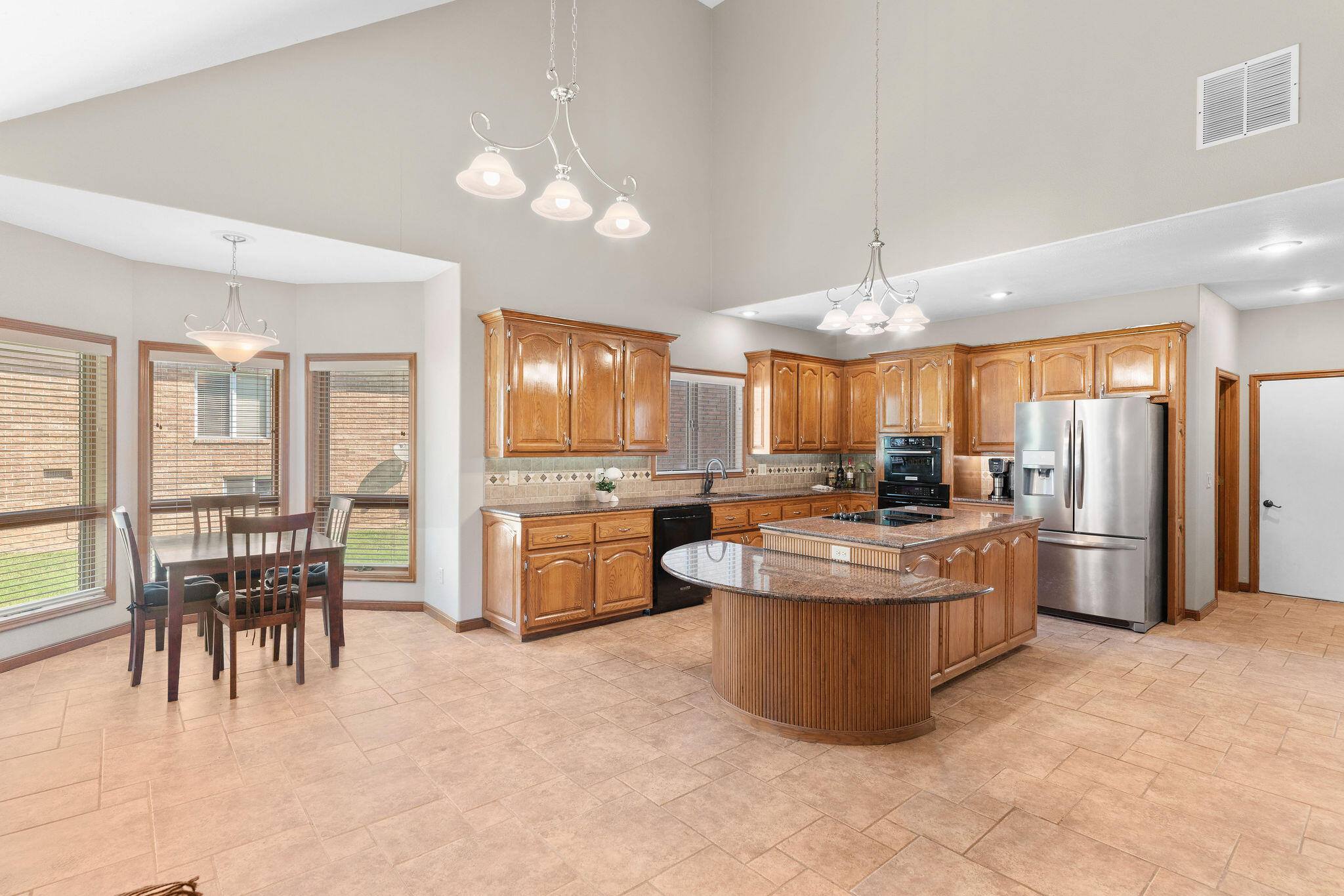 1115 North Chelmsworth Lane Property Photo 15