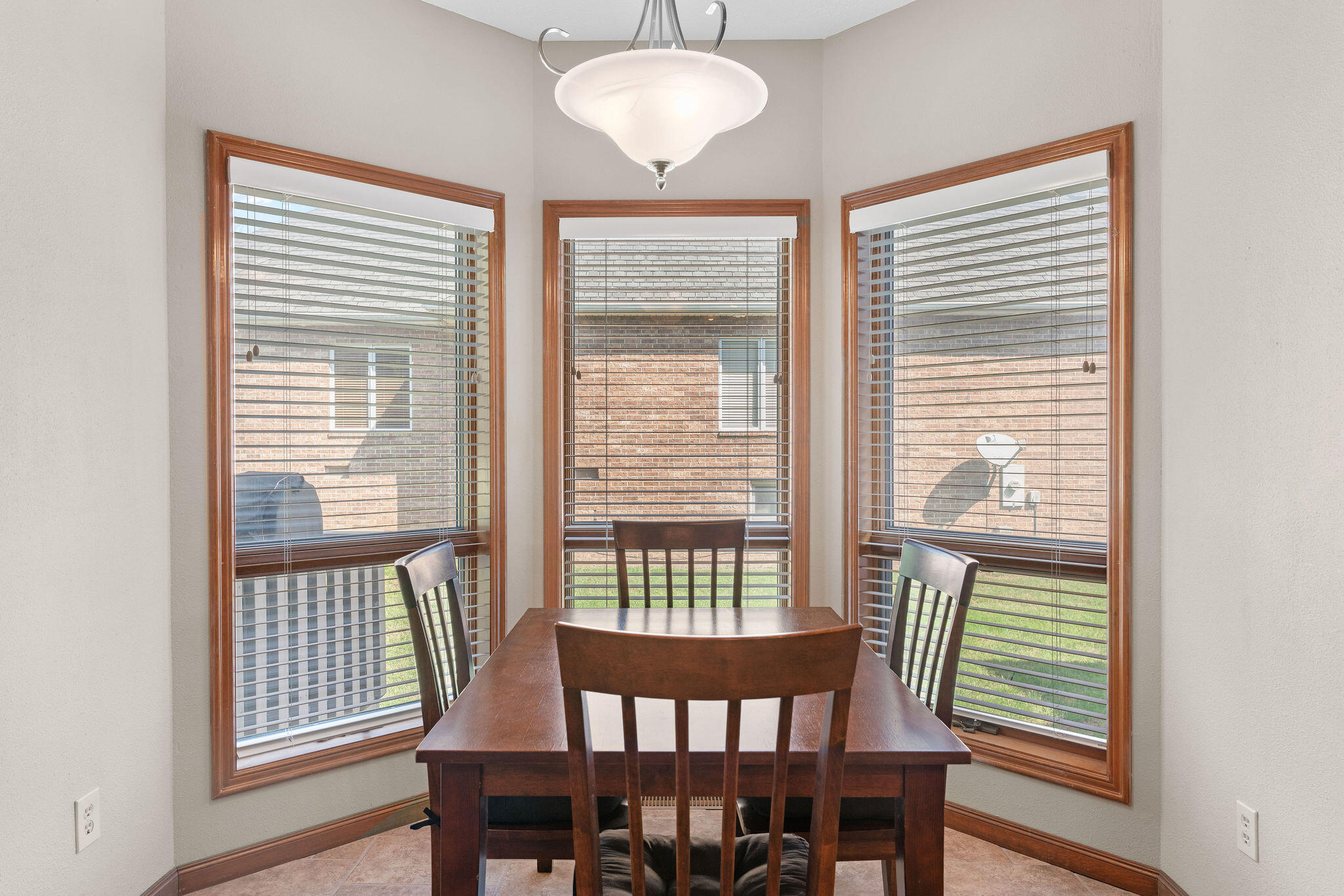 1115 North Chelmsworth Lane Property Photo 21