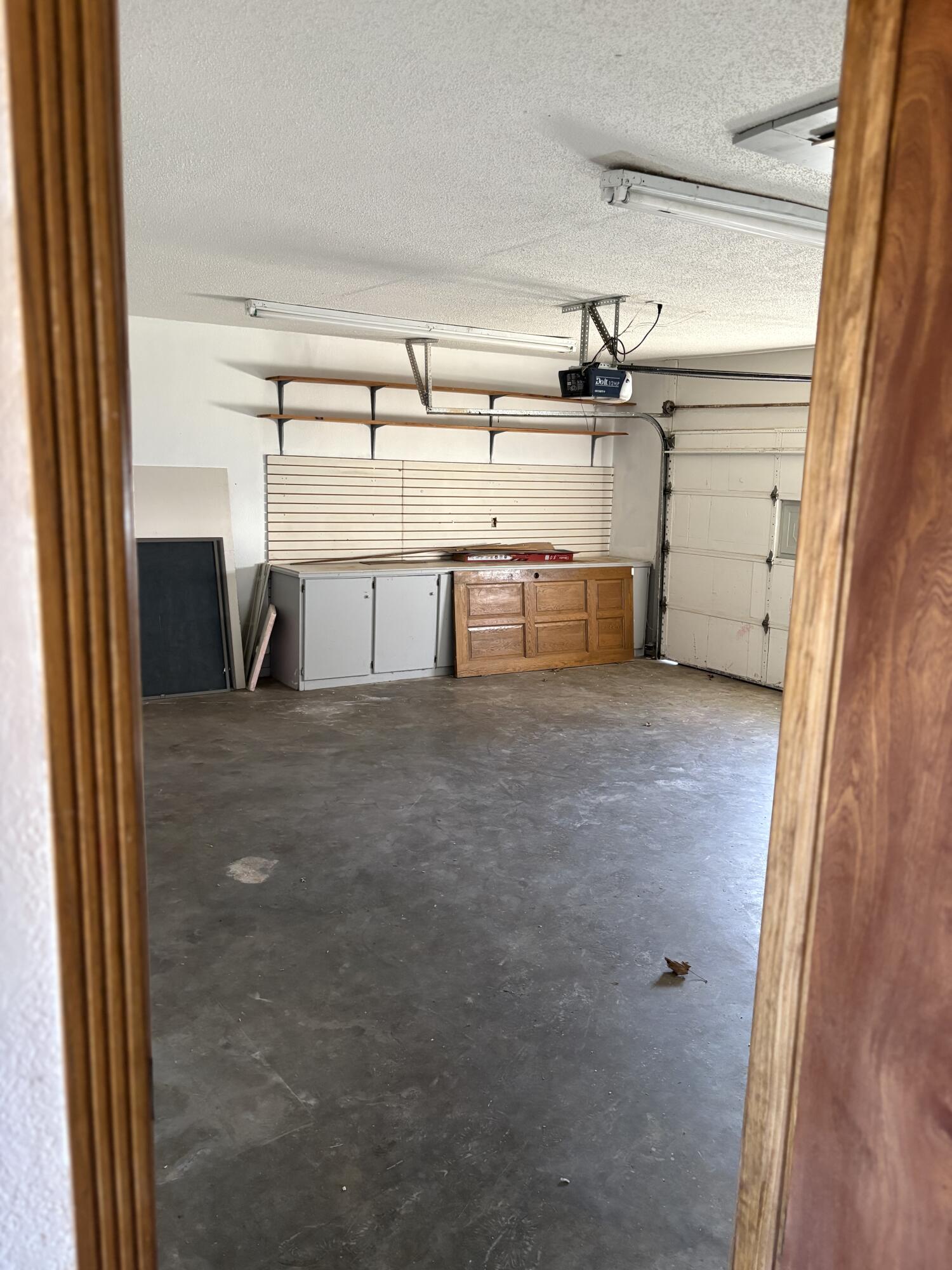 1204 Hillcrest Street Property Photo 14