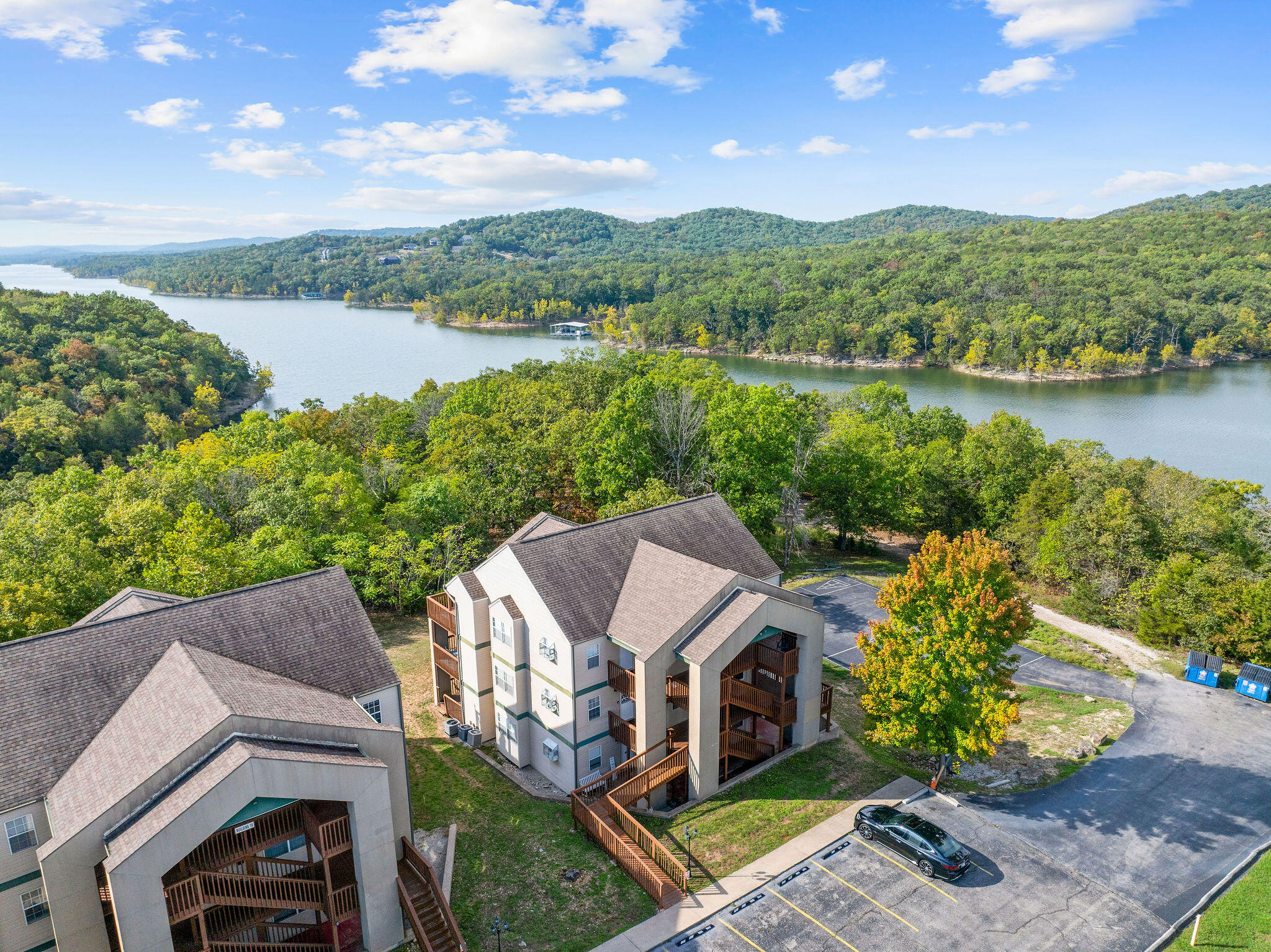 17 Goldfinch Road Property Photo 1