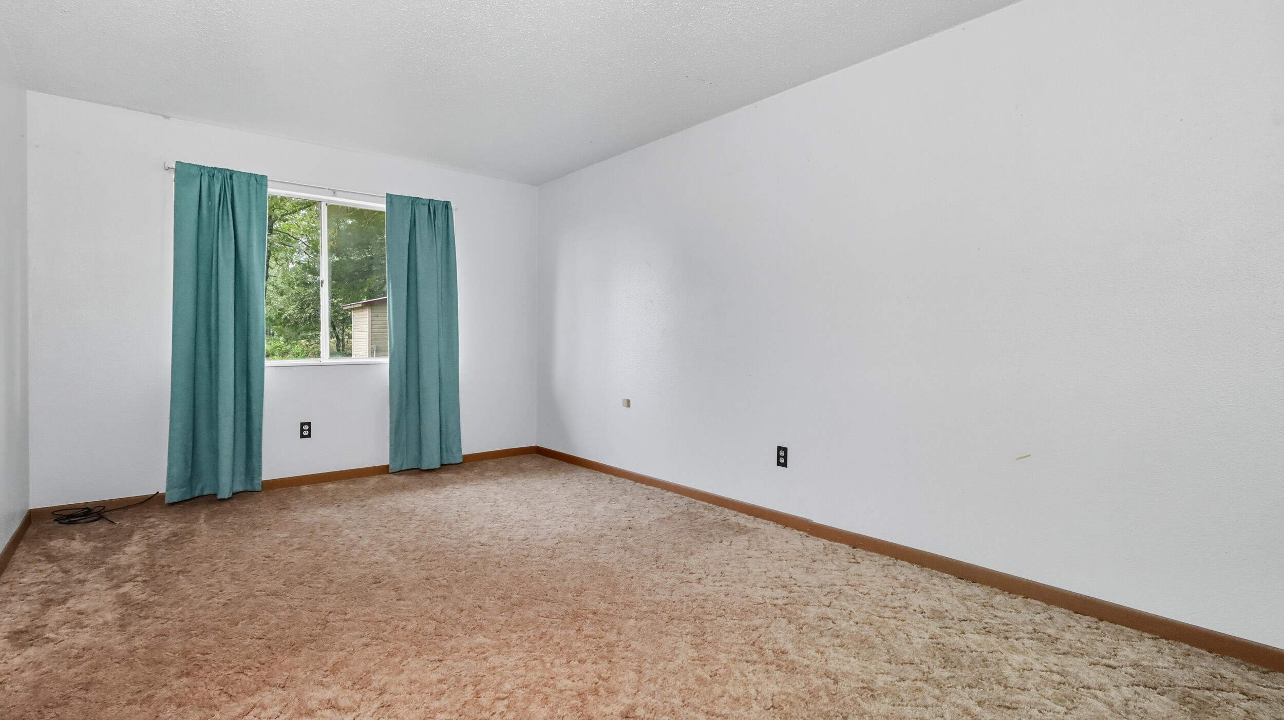 23195 Shannon Lane Property Photo 25