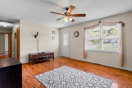 817 Willow Street Property Photo 6