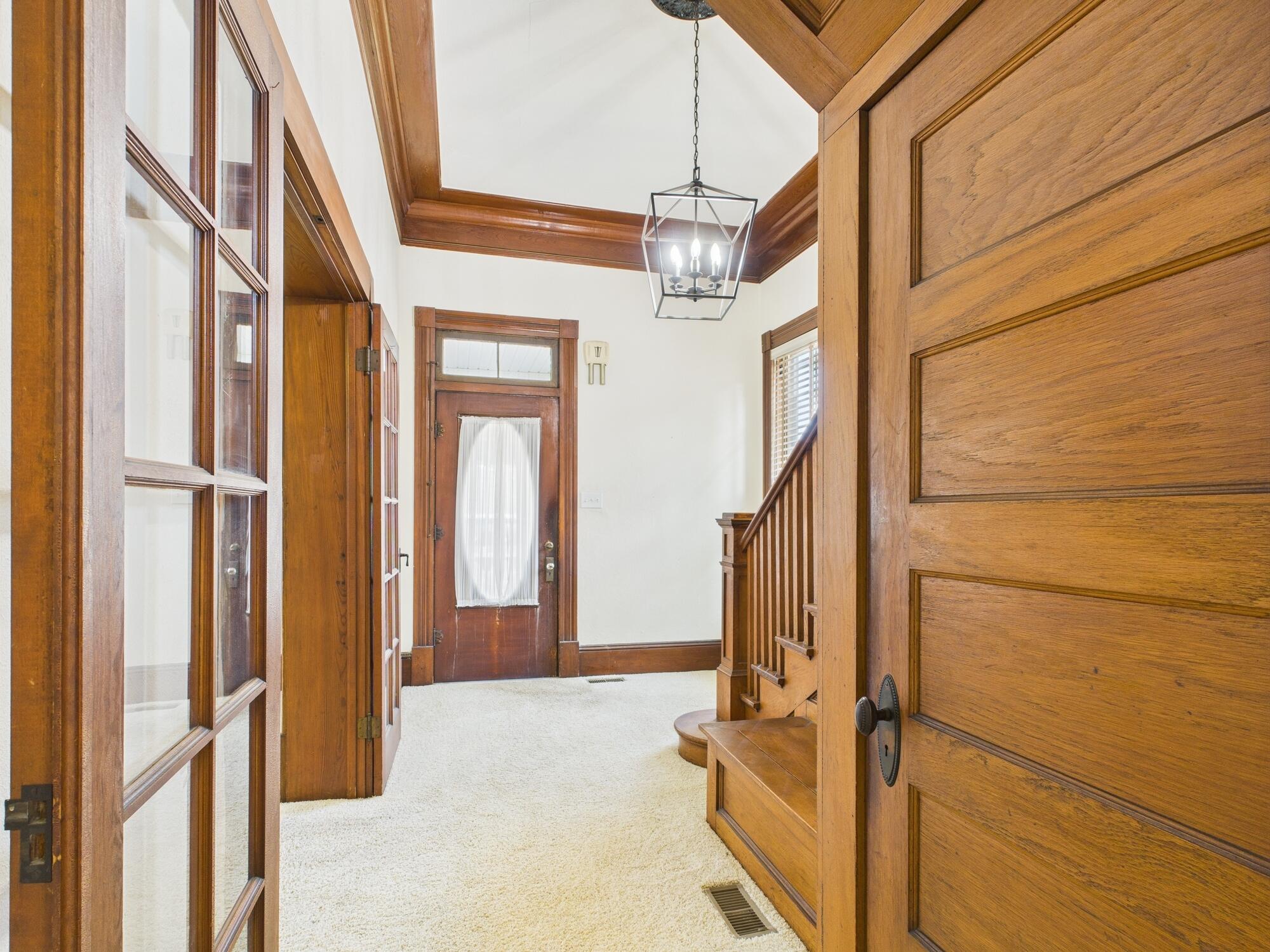611 Cedar Avenue Property Photo 18