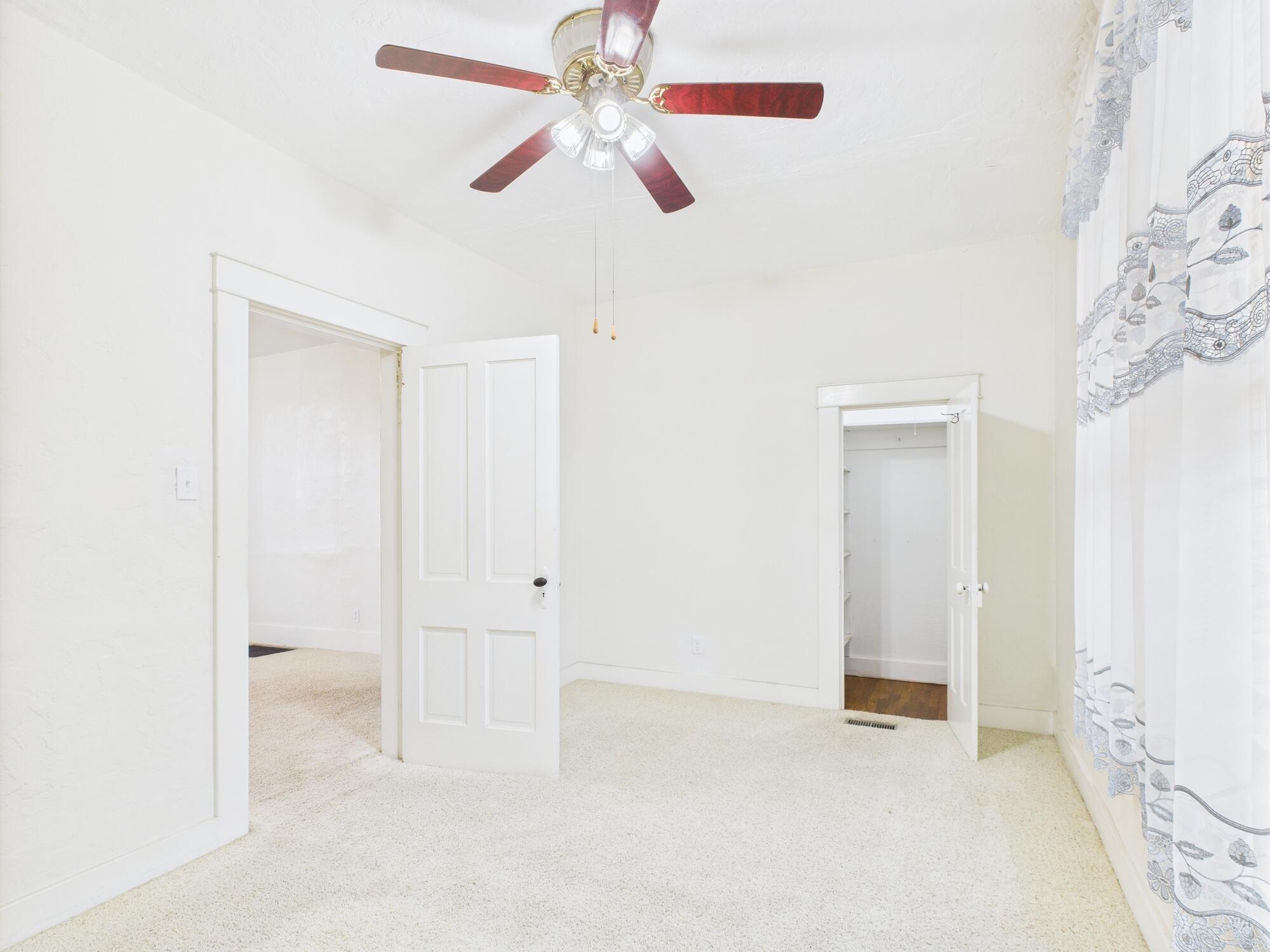 611 Cedar Avenue Property Photo 28