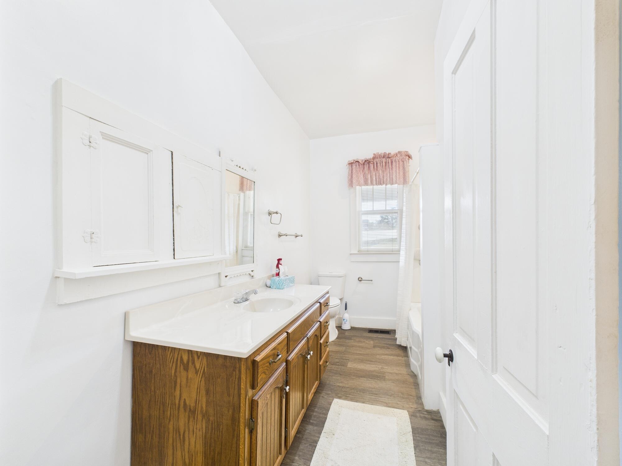 611 Cedar Avenue Property Photo 37