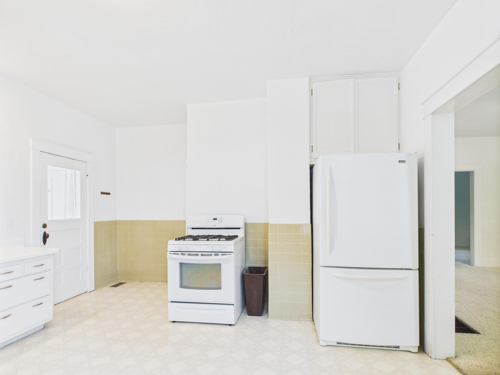 611 Cedar Avenue Property Photo 41