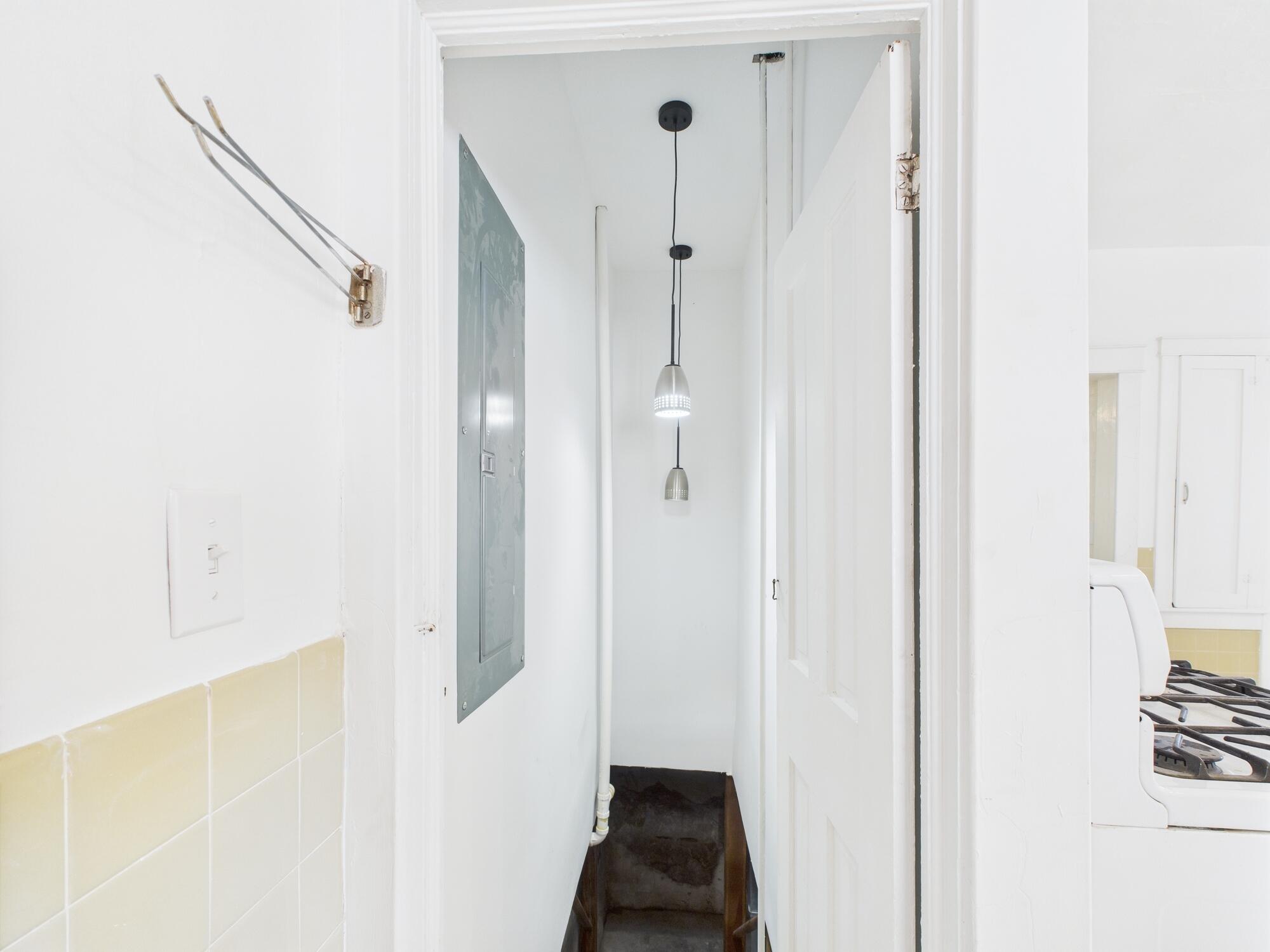 611 Cedar Avenue Property Photo 44