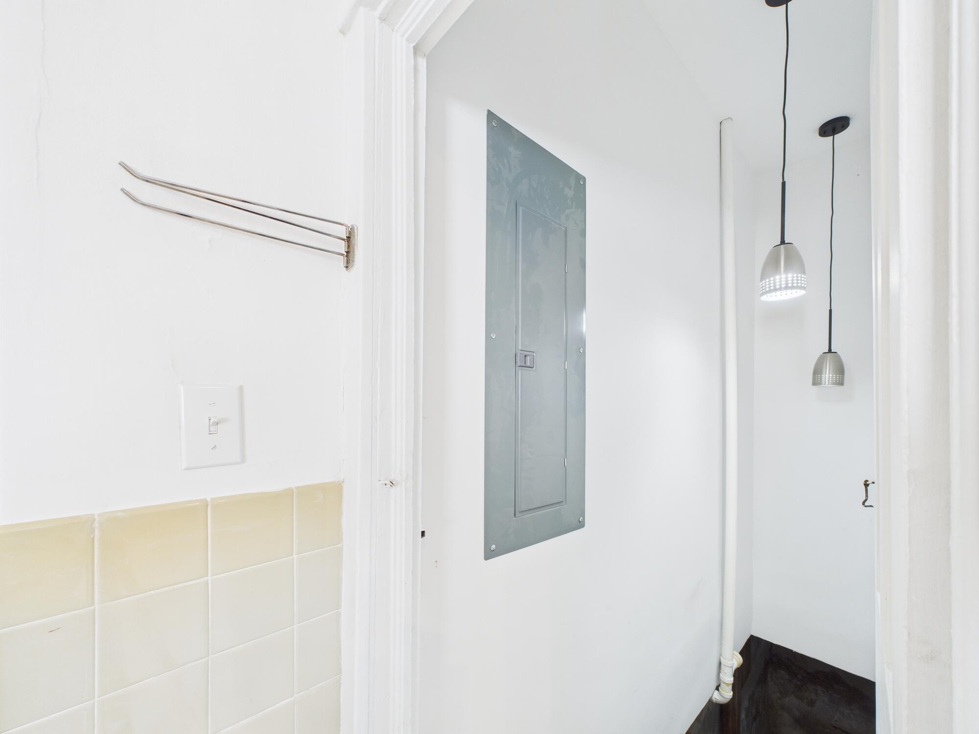 611 Cedar Avenue Property Photo 45