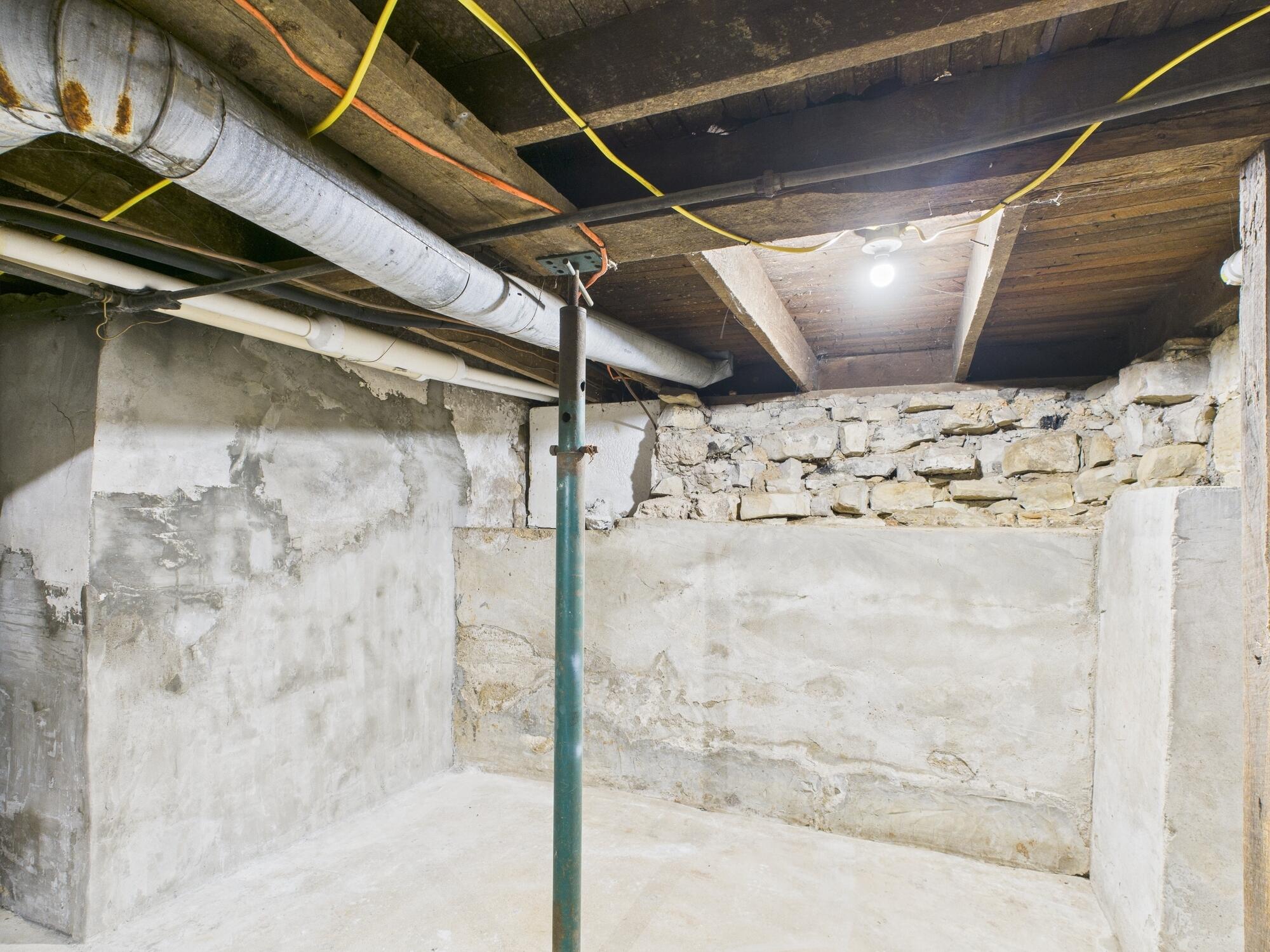 611 Cedar Avenue Property Photo 47