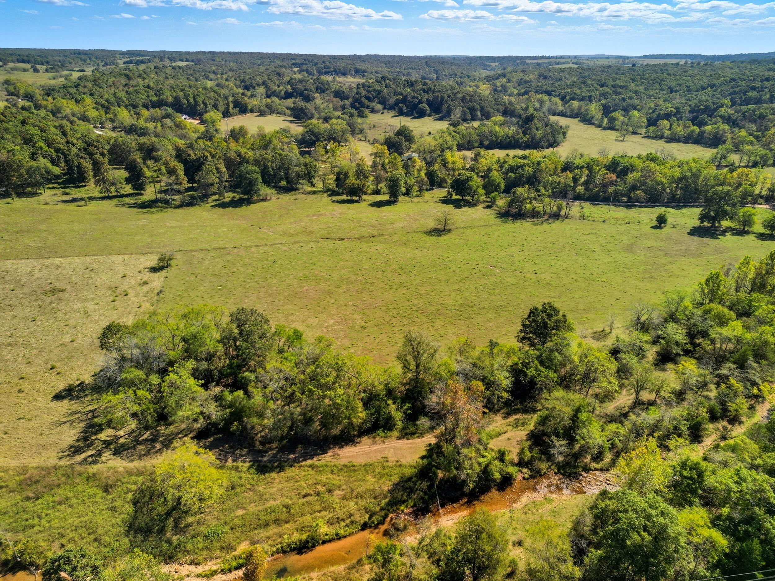 1283 County Road 7320 Property Photo 41