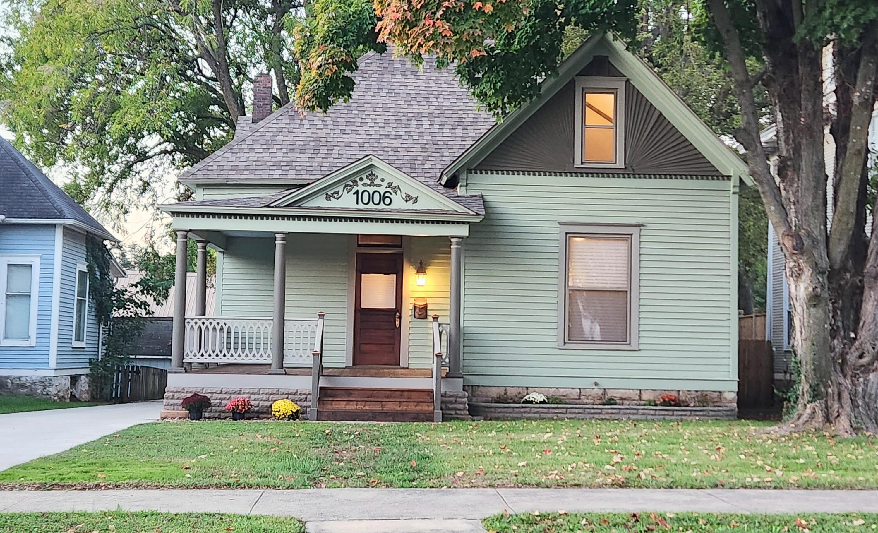 1006 West Walnut Street Property Photo 2