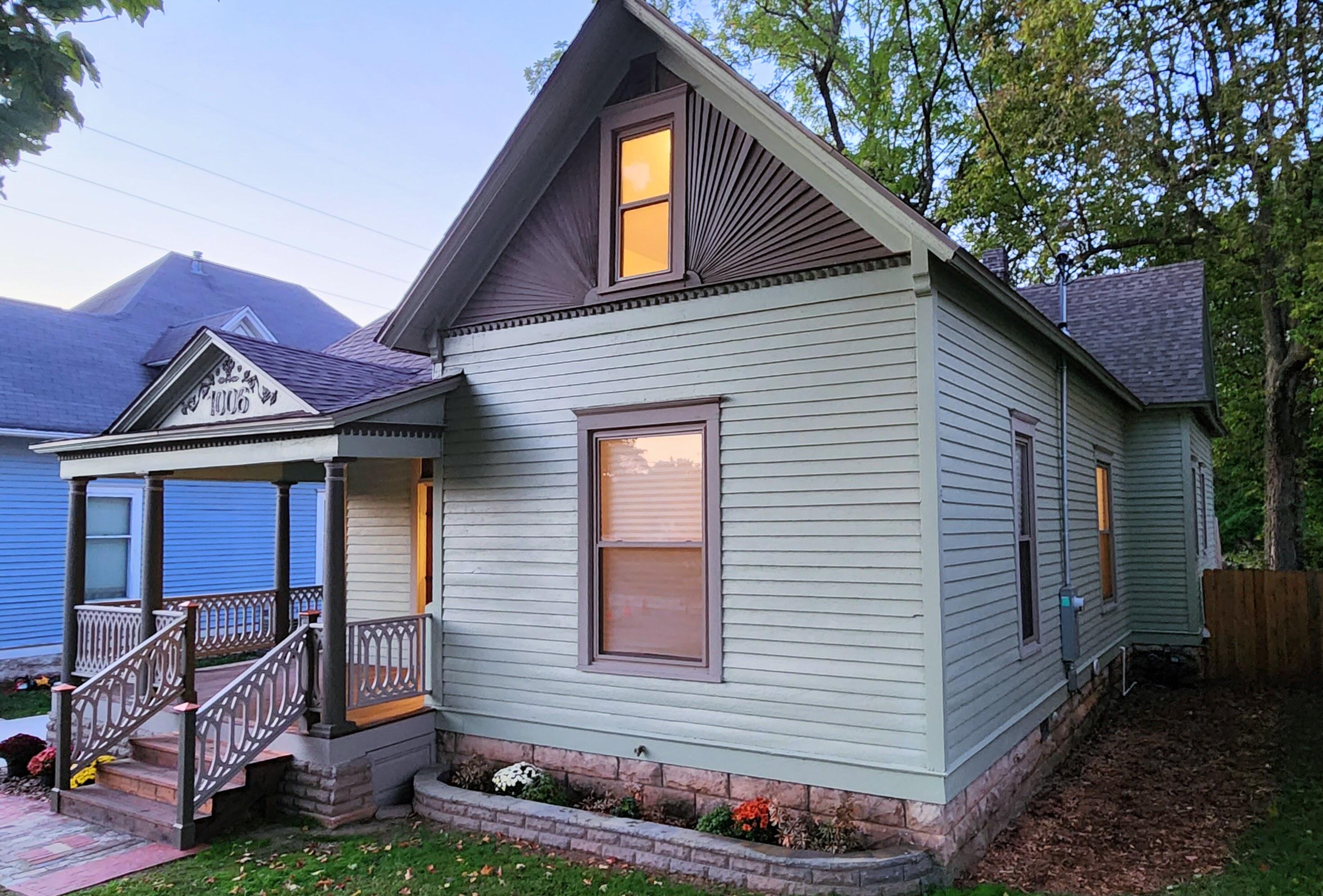 1006 West Walnut Street Property Photo 3