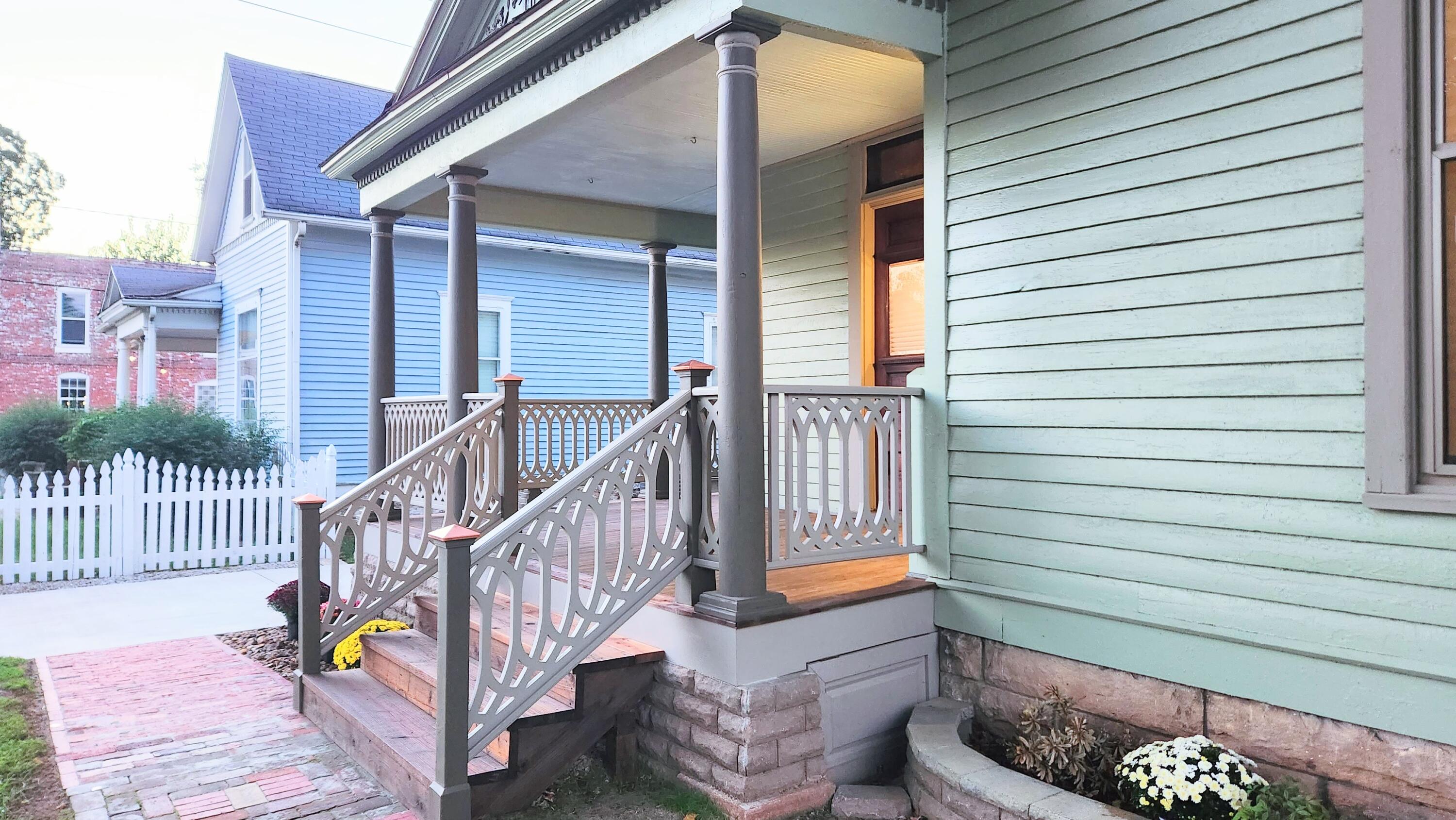 1006 West Walnut Street Property Photo 8