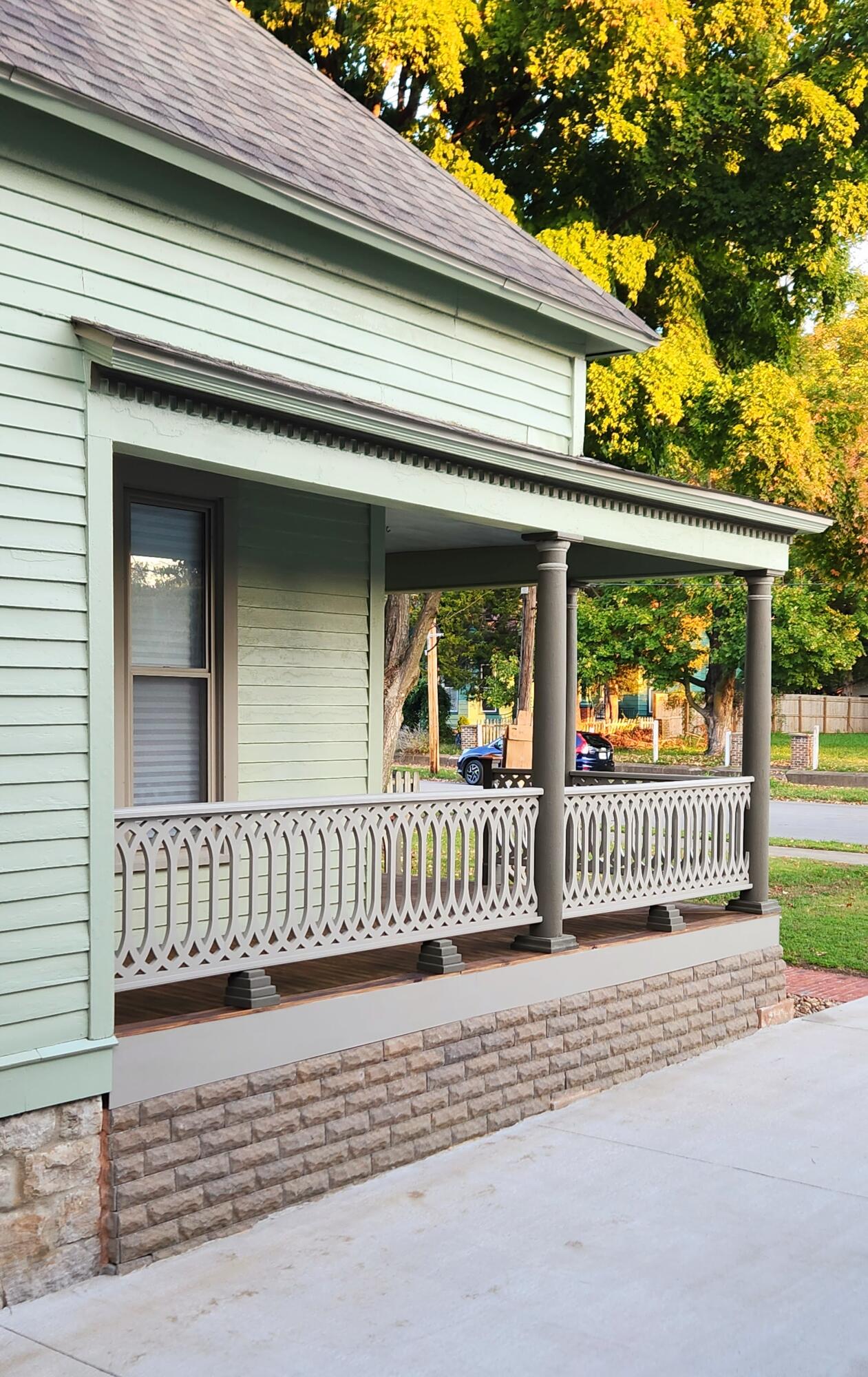 1006 West Walnut Street Property Photo 16