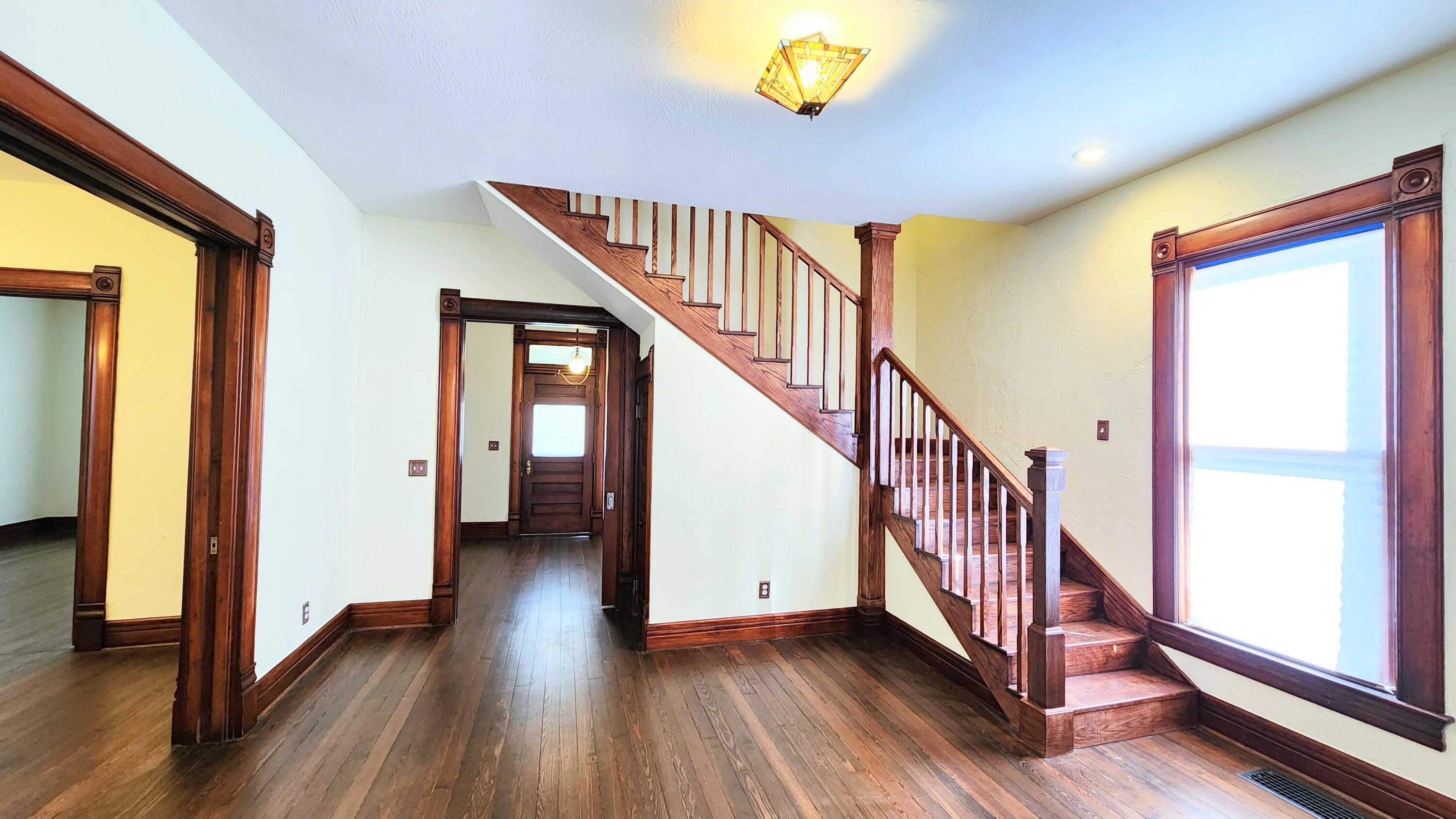 1006 West Walnut Street Property Photo 30