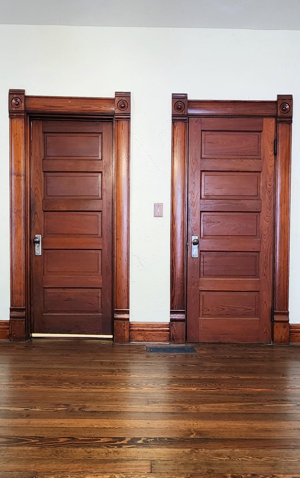 1006 West Walnut Street Property Photo 47