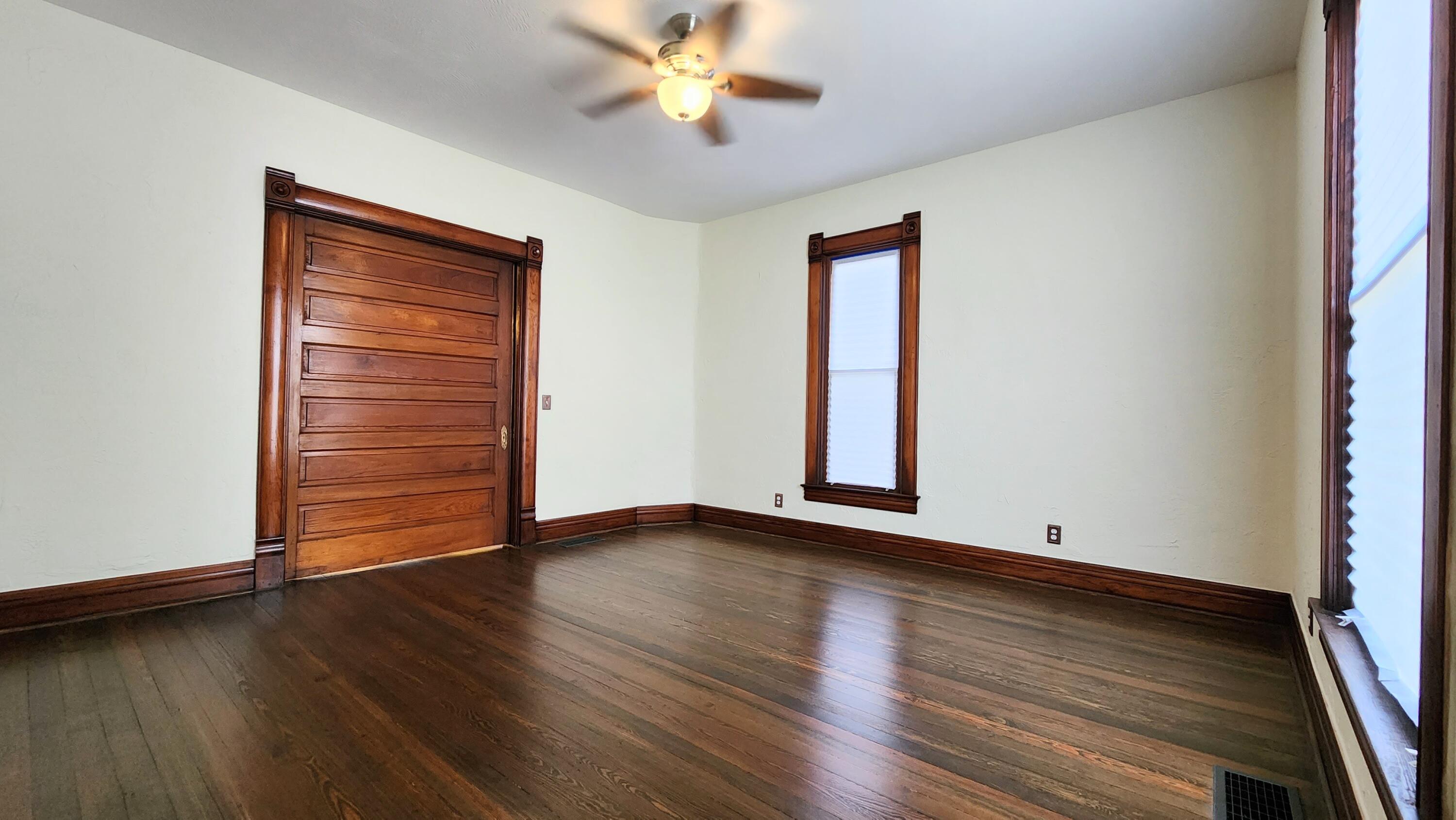 1006 West Walnut Street Property Photo 66