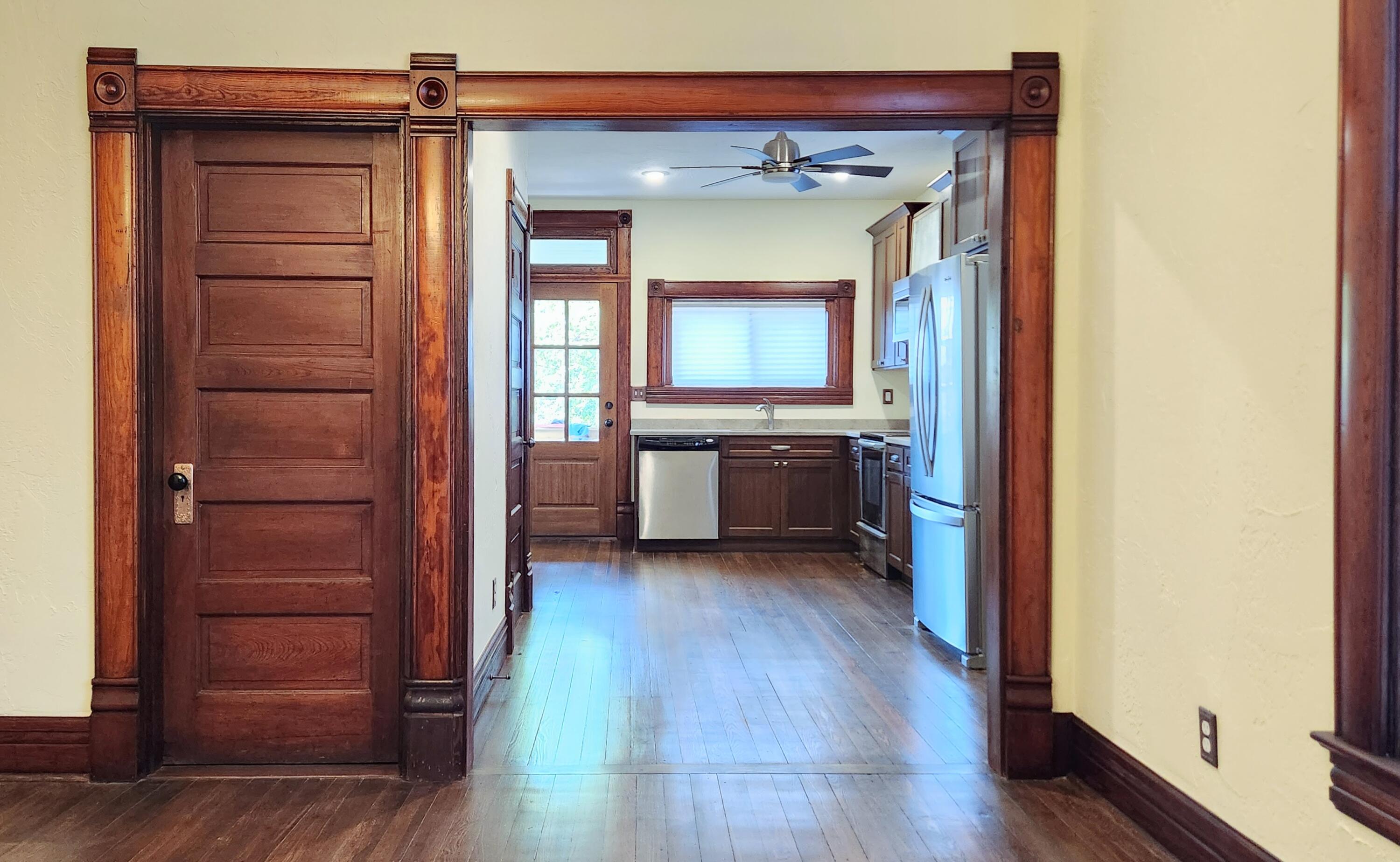 1006 West Walnut Street Property Photo 78