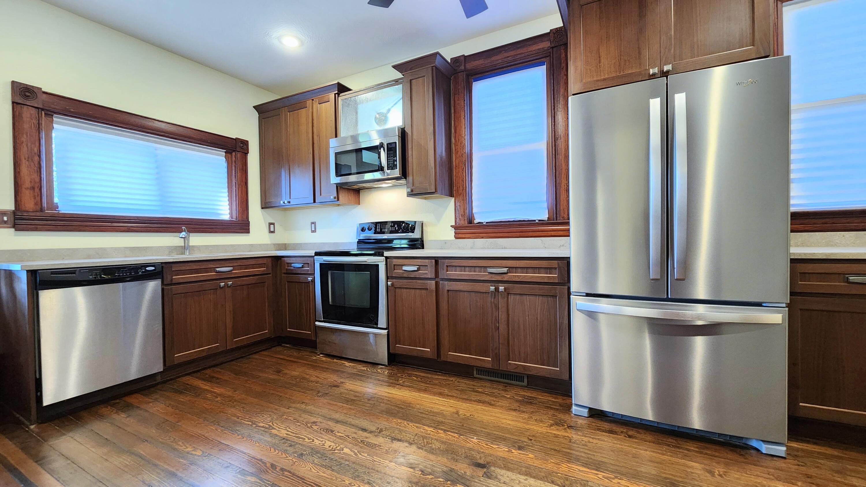 1006 West Walnut Street Property Photo 80