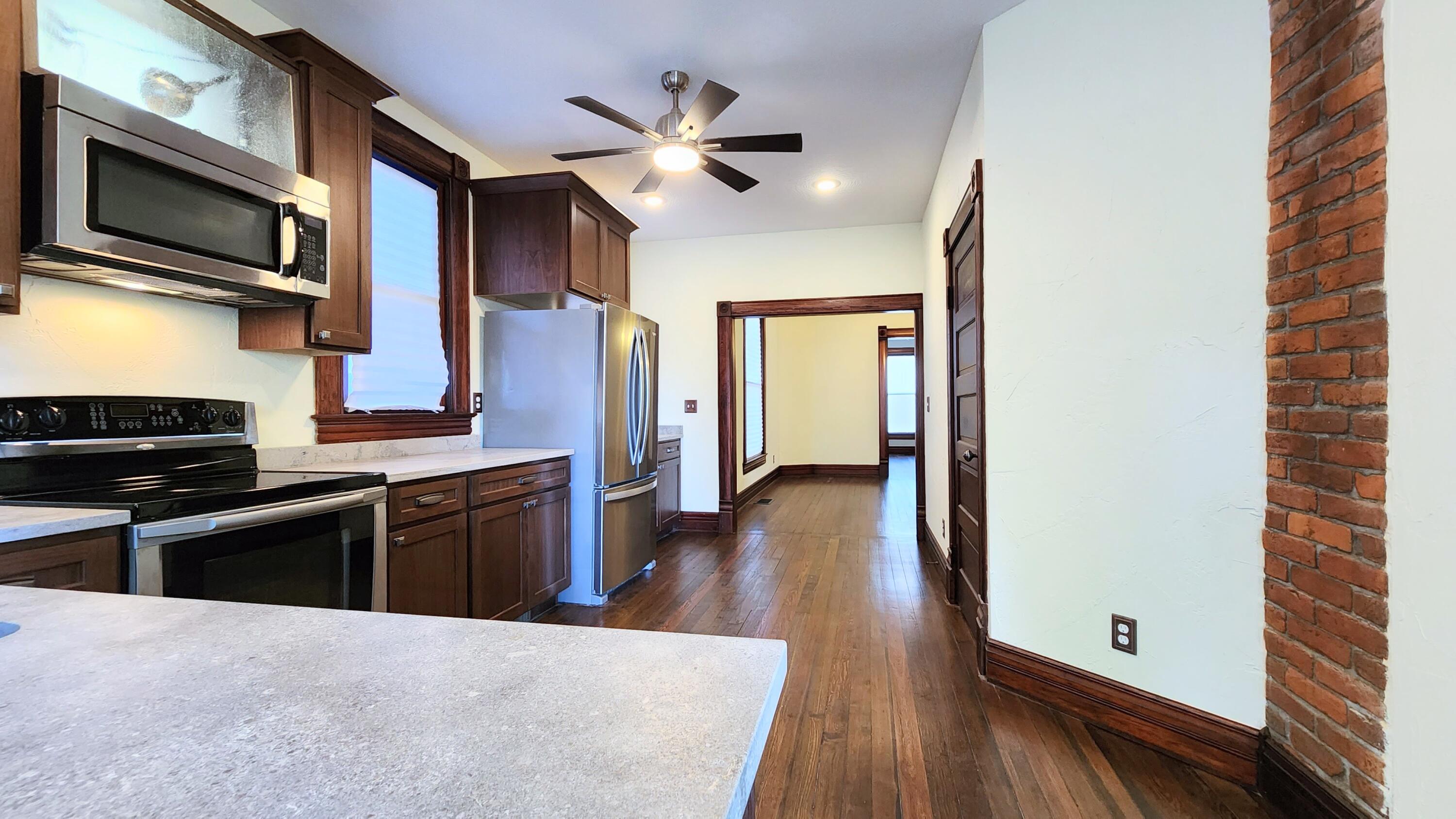 1006 West Walnut Street Property Photo 85