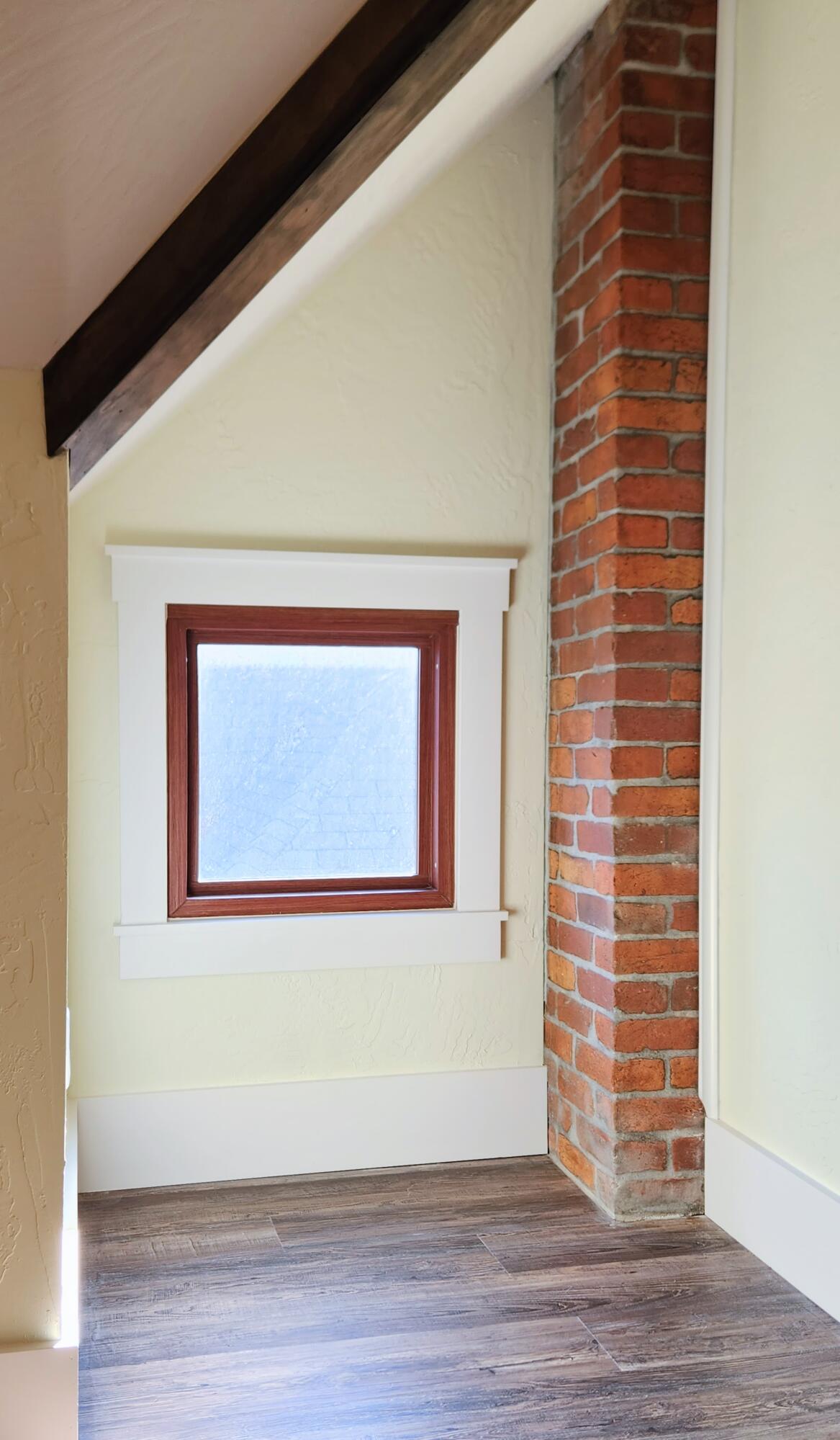 1006 West Walnut Street Property Photo 97